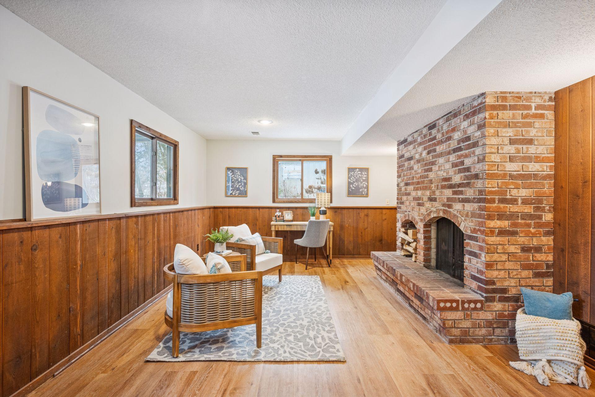 3460 Rum River Drive