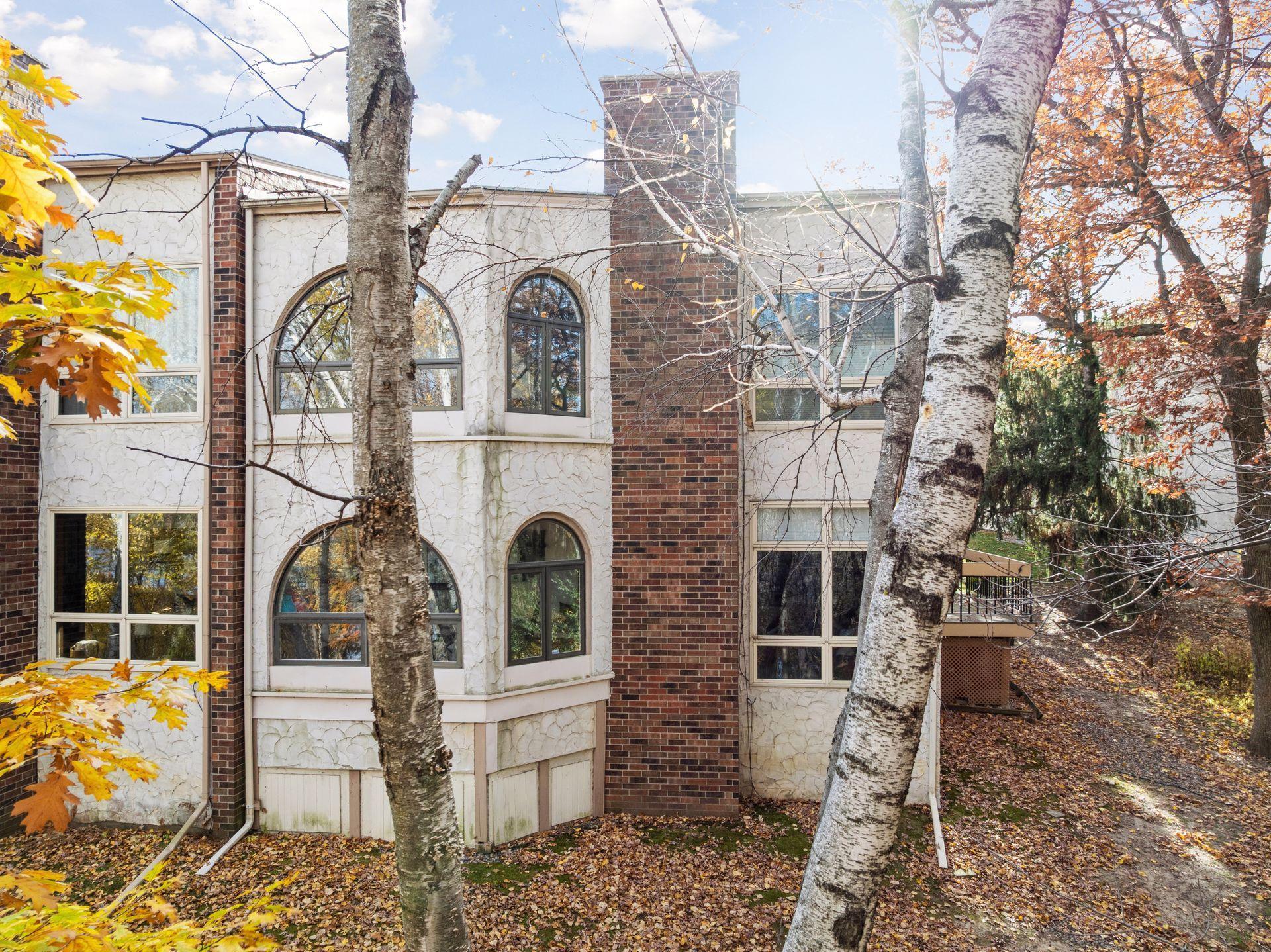 4334 Highland Drive