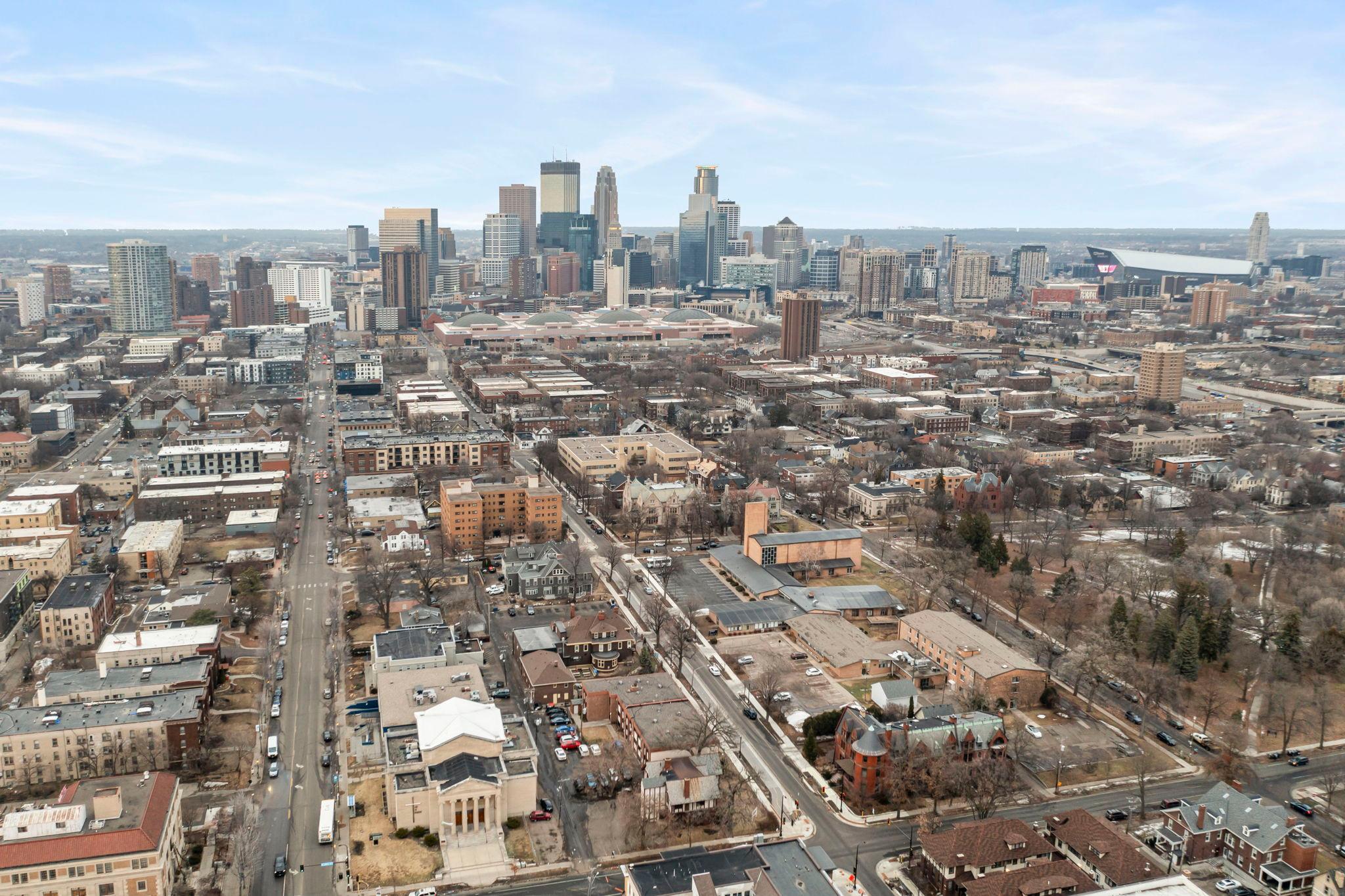 2218 Nicollet Avenue Unit: 1