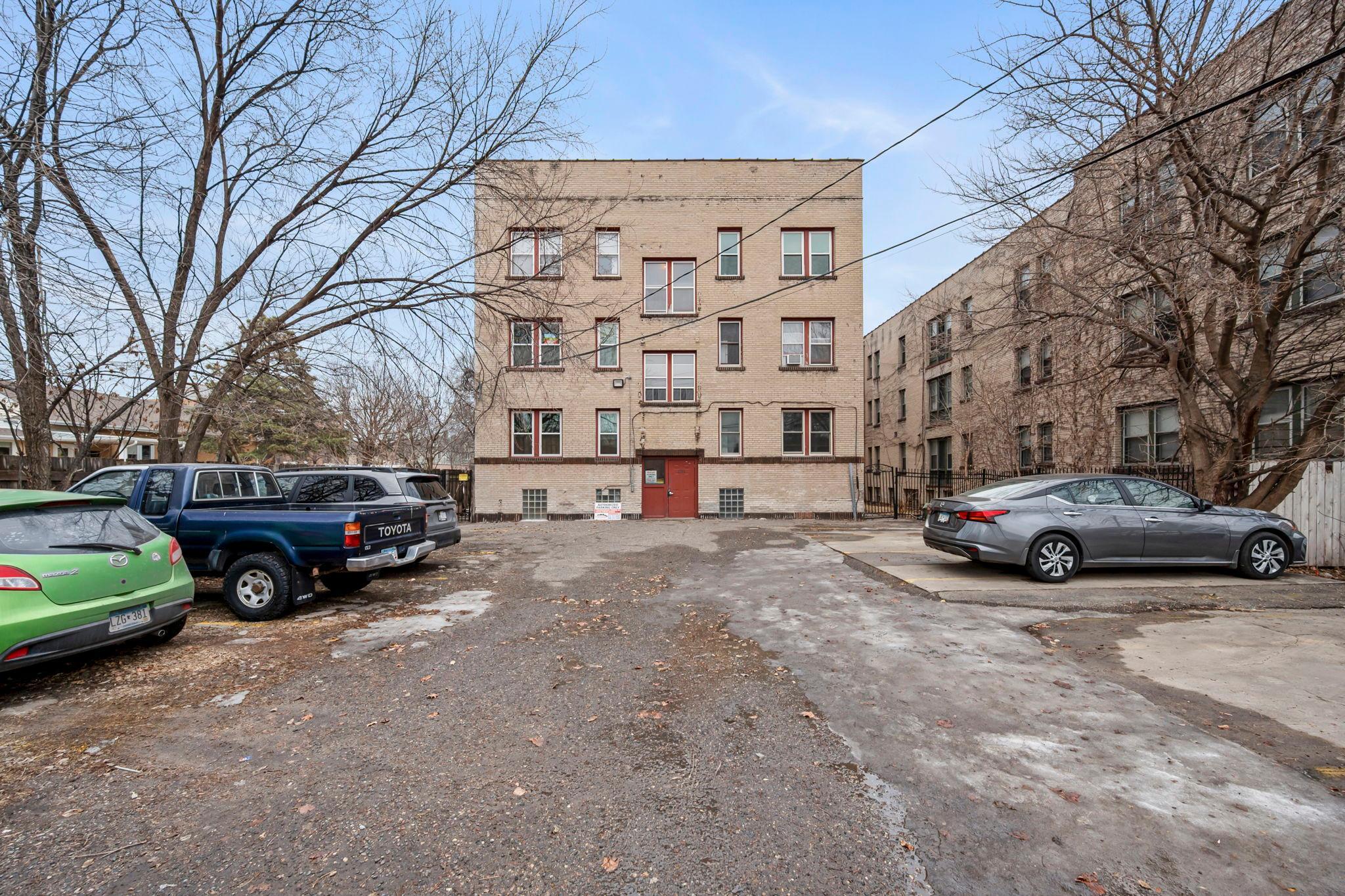 2218 Nicollet Avenue Unit: 1