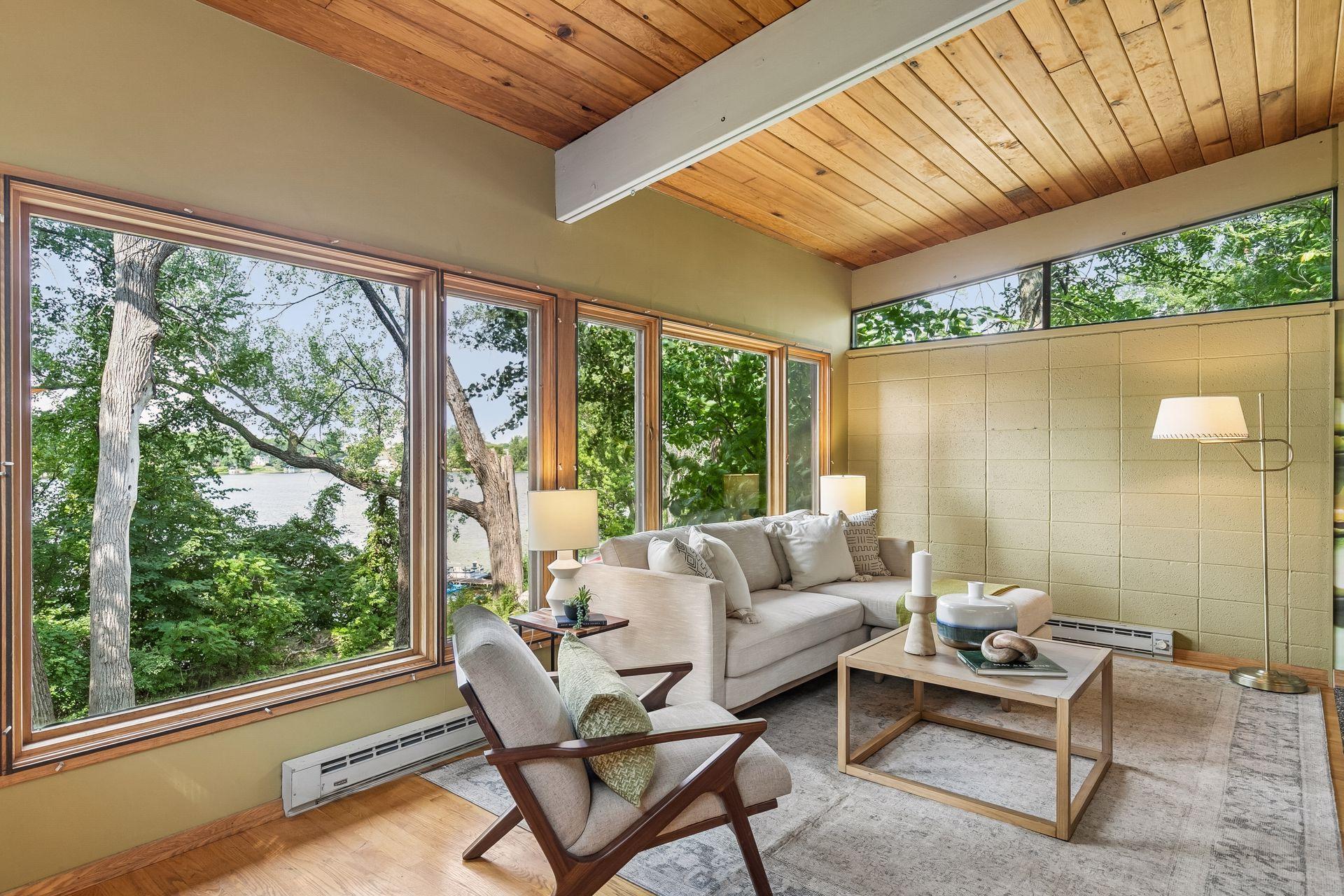 40 E Golden Lake Road