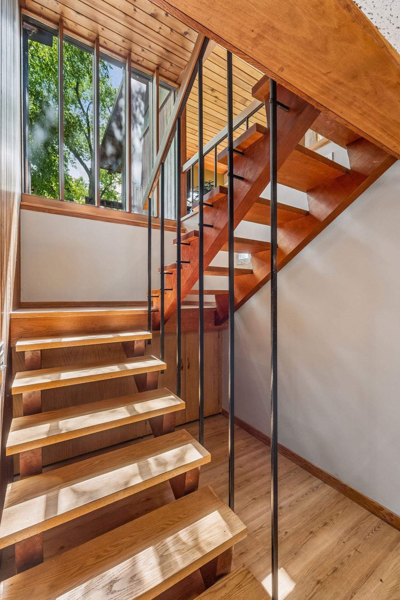 40 E Golden Lake Road