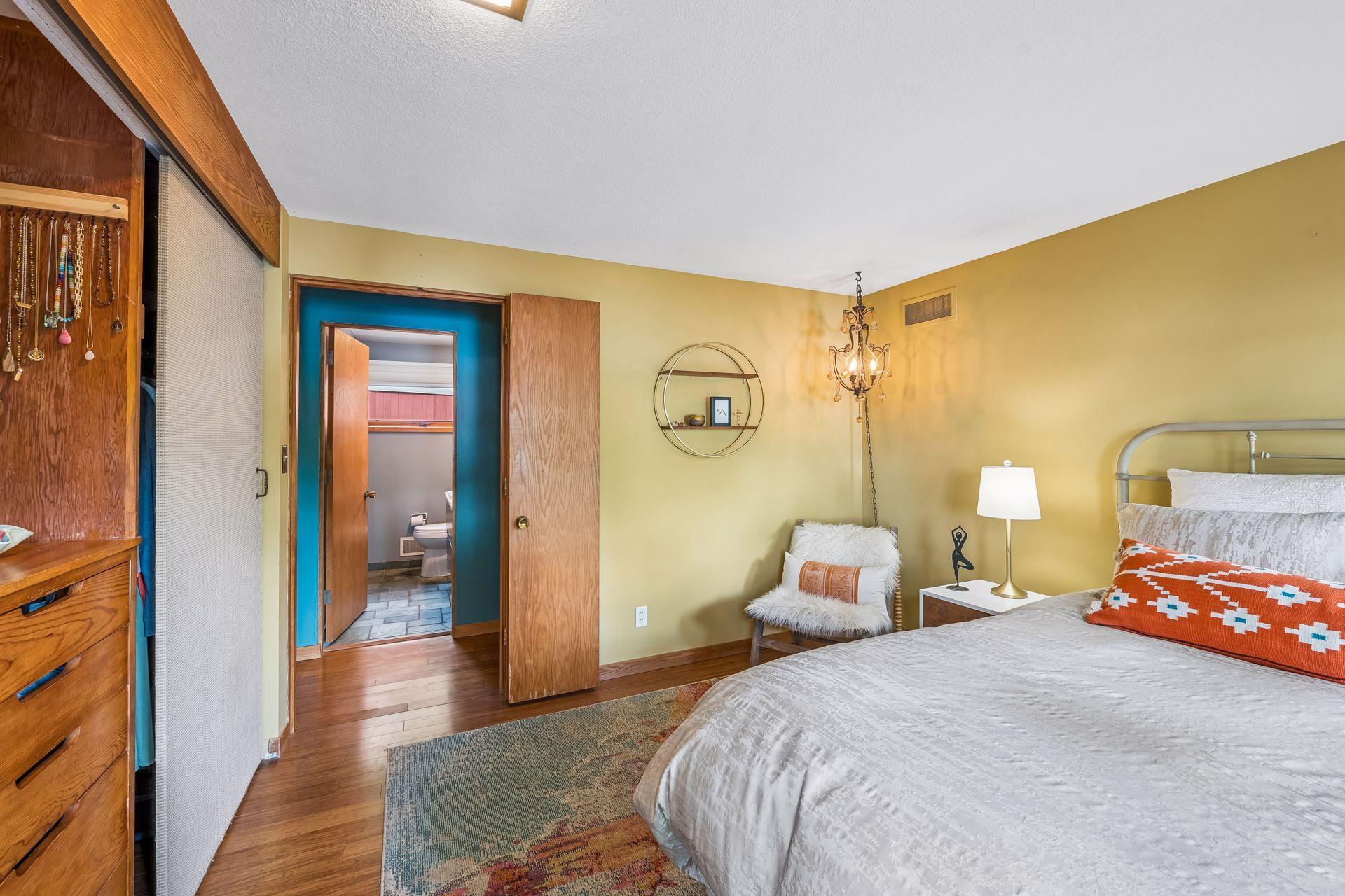 40 E Golden Lake Road