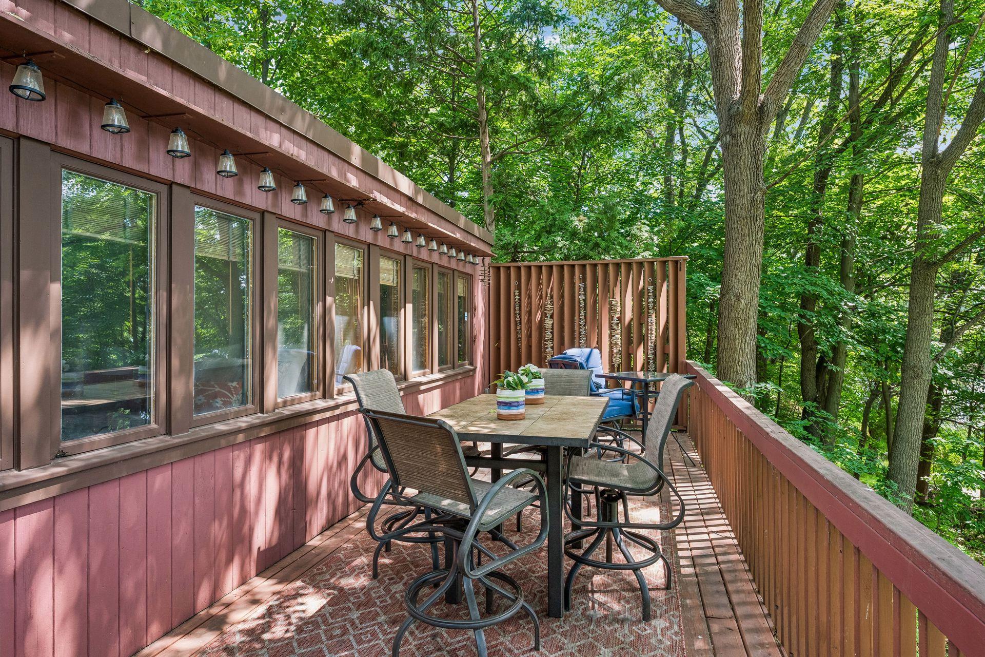 40 E Golden Lake Road