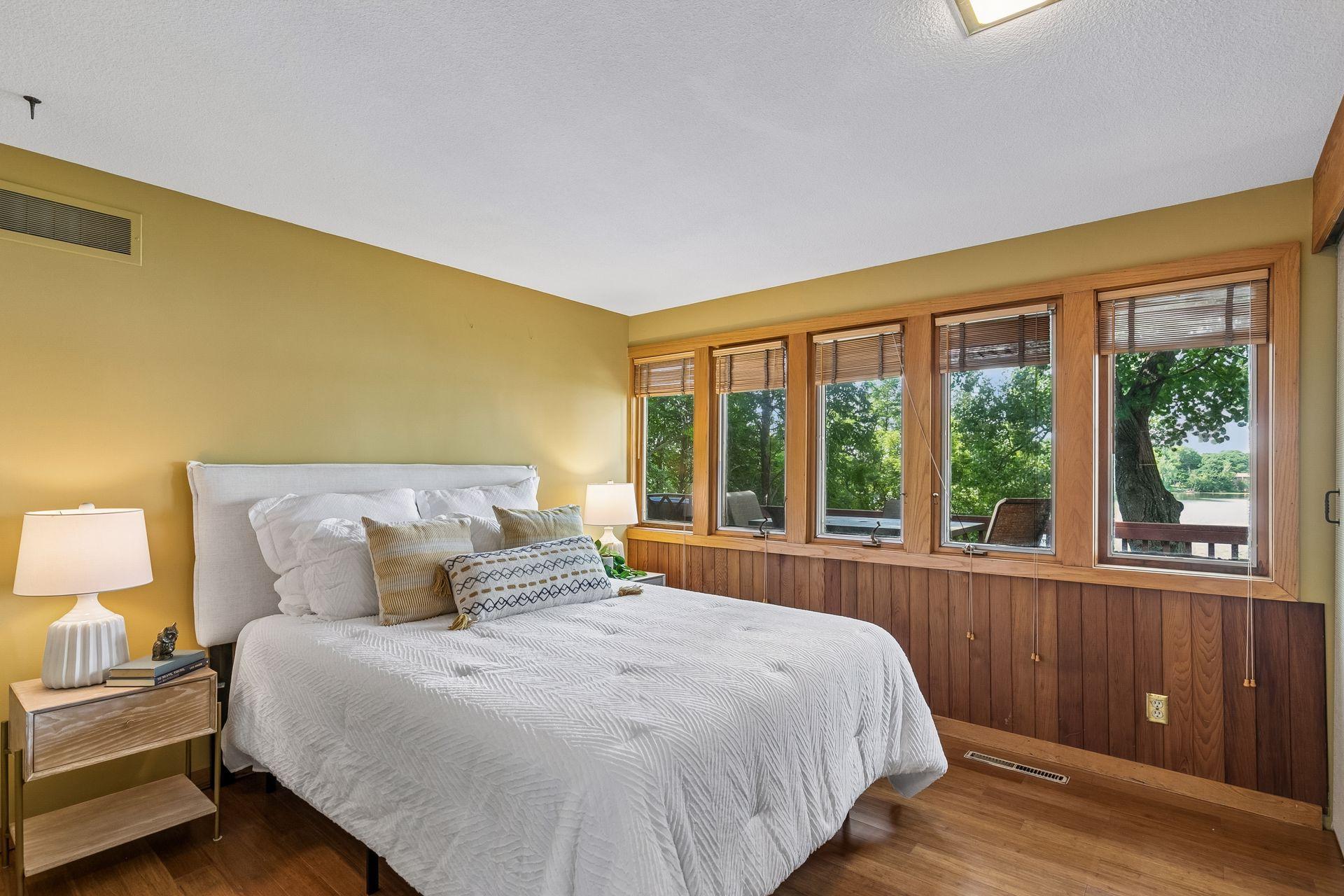 40 E Golden Lake Road
