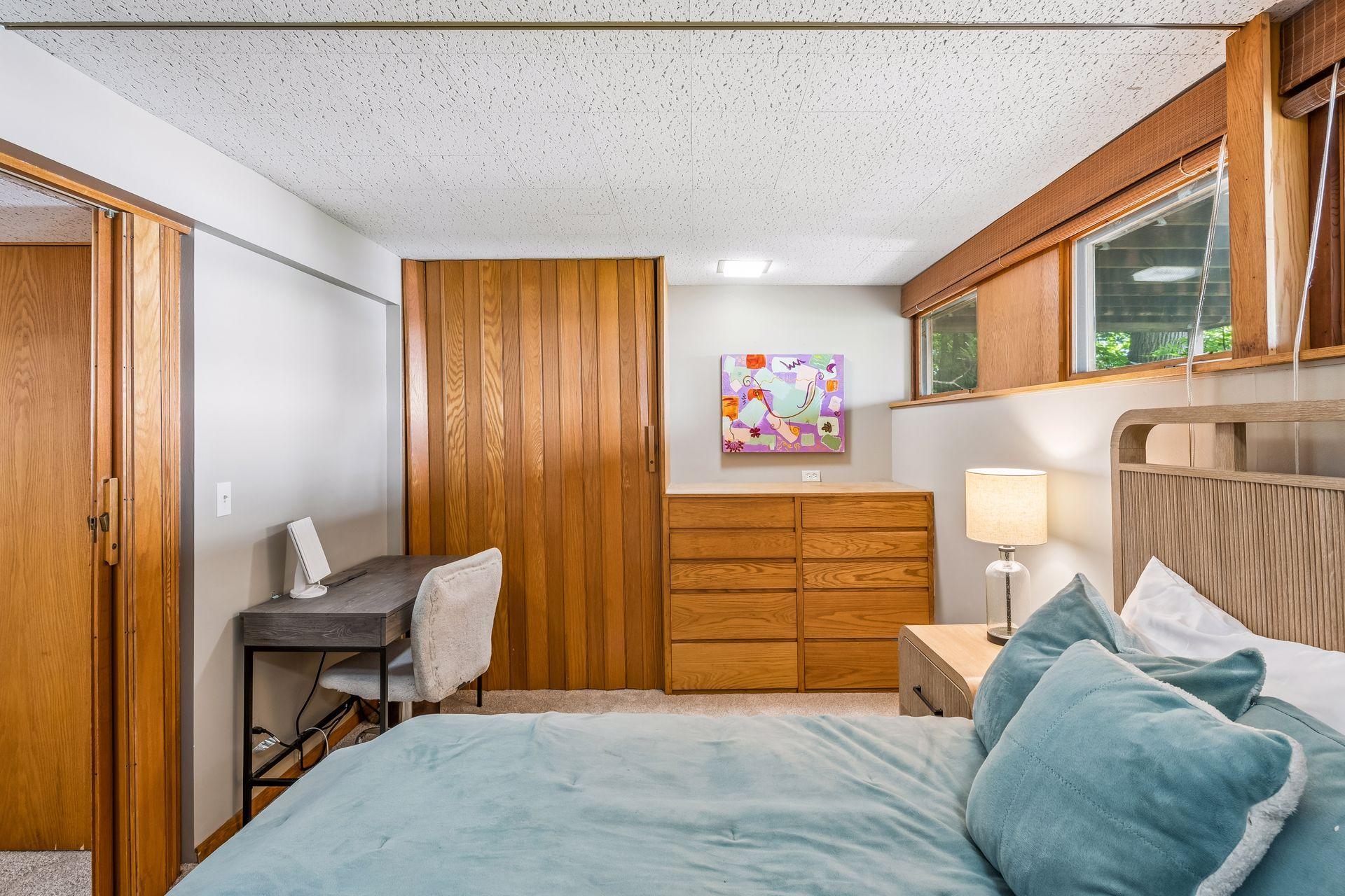 40 E Golden Lake Road
