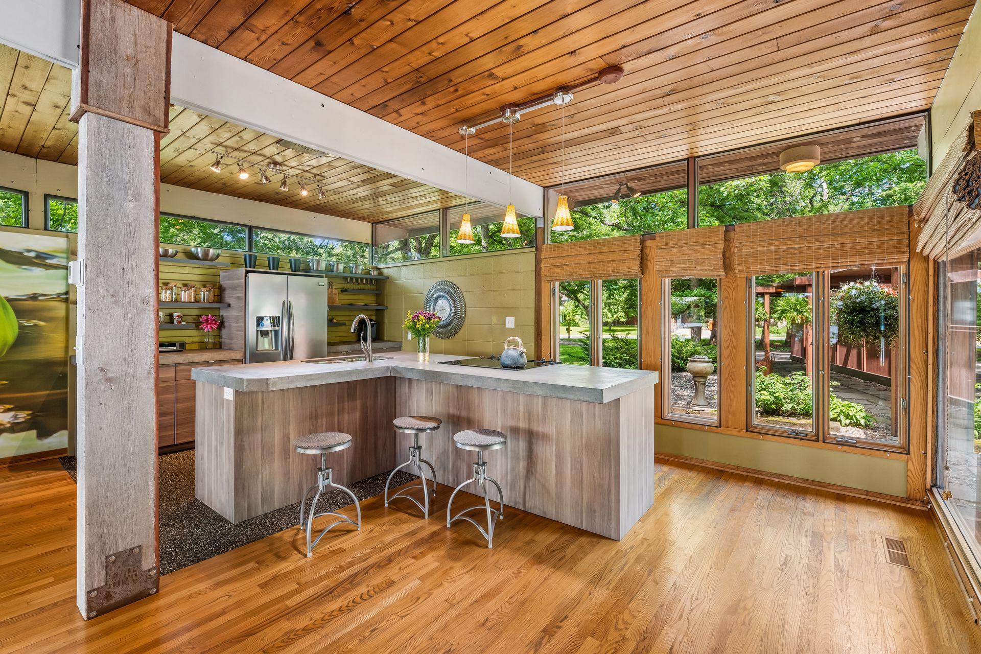 40 E Golden Lake Road