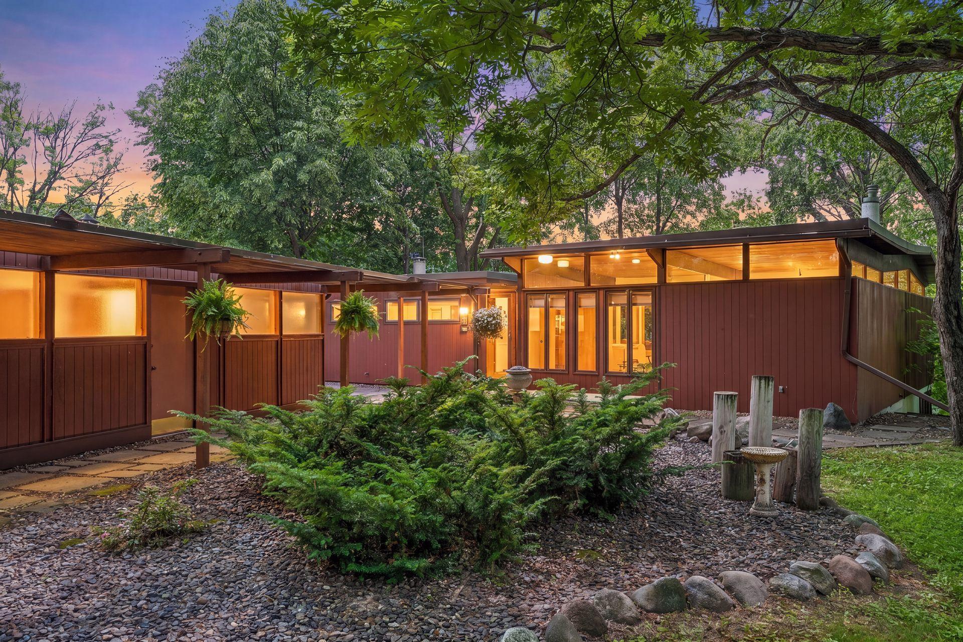 40 E Golden Lake Road