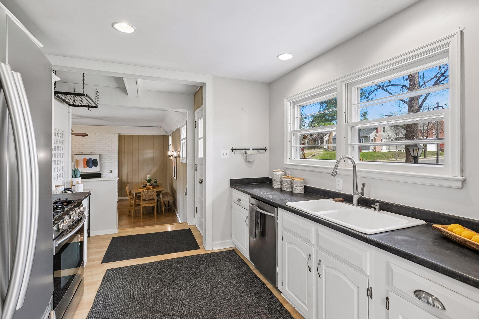 5900 Colfax Avenue S