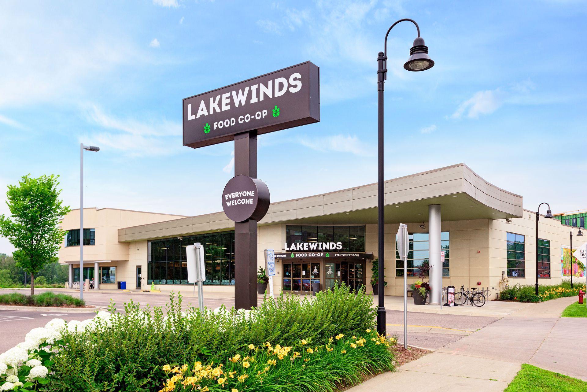 5900 Colfax Avenue S