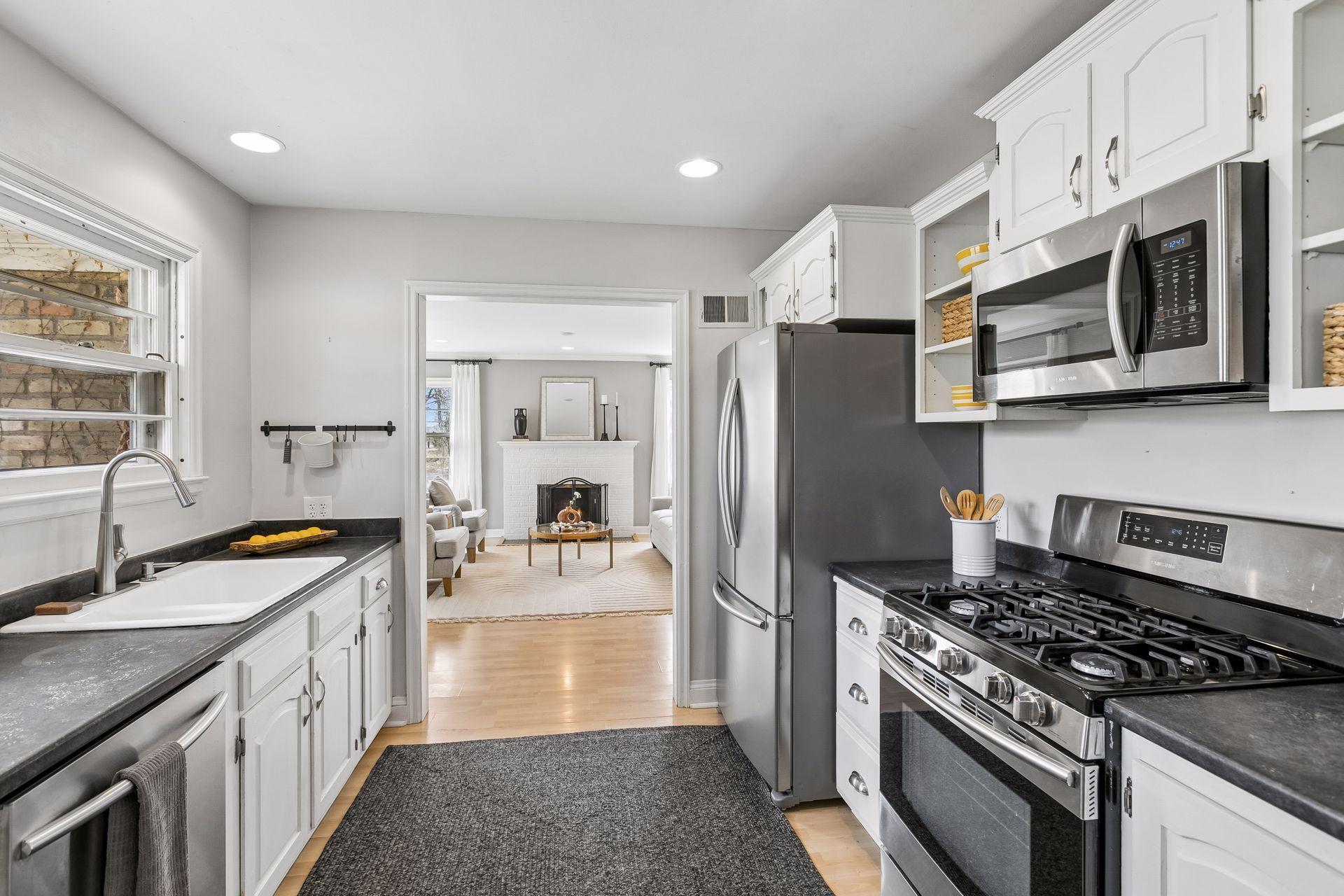 5900 Colfax Avenue S