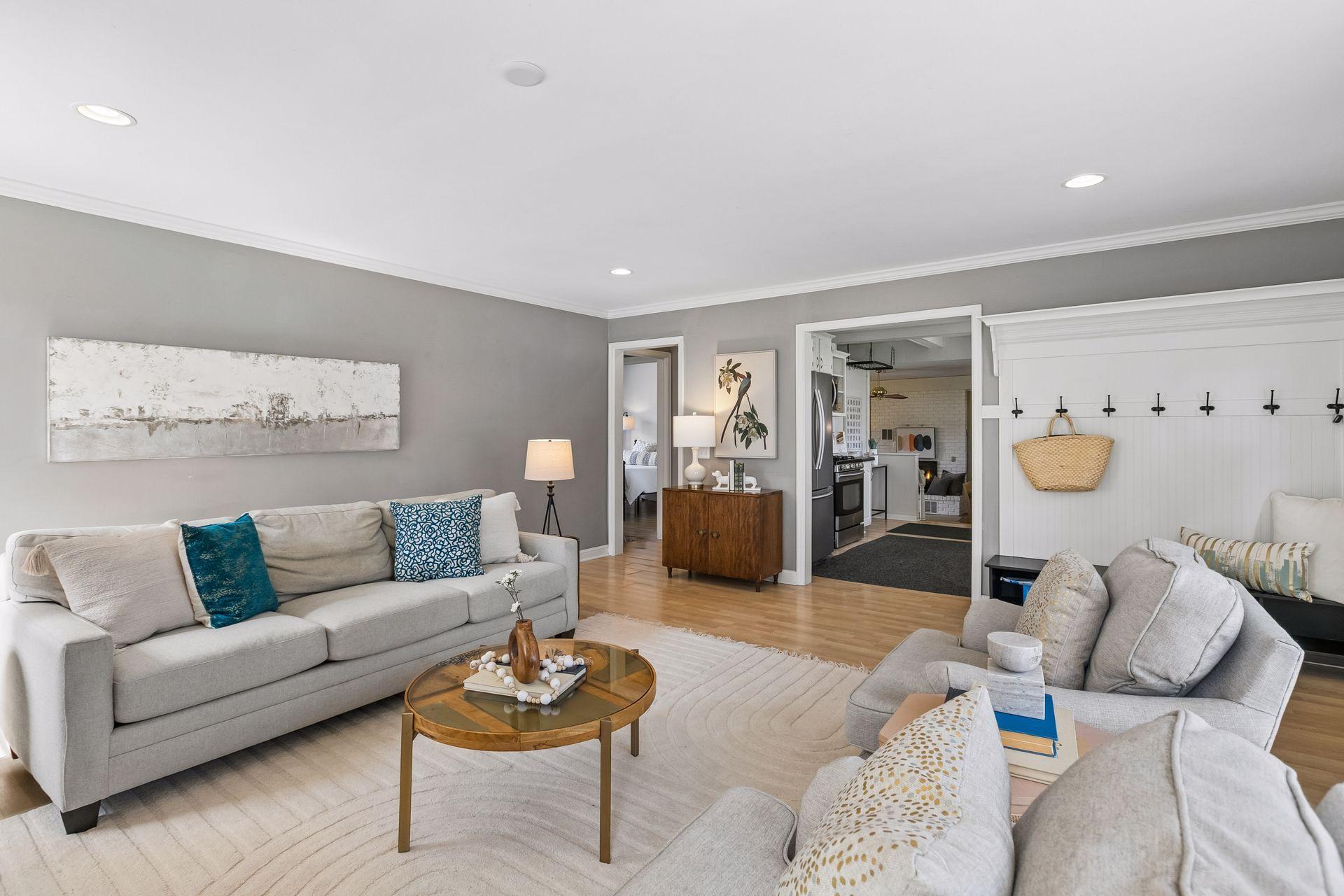 5900 Colfax Avenue S