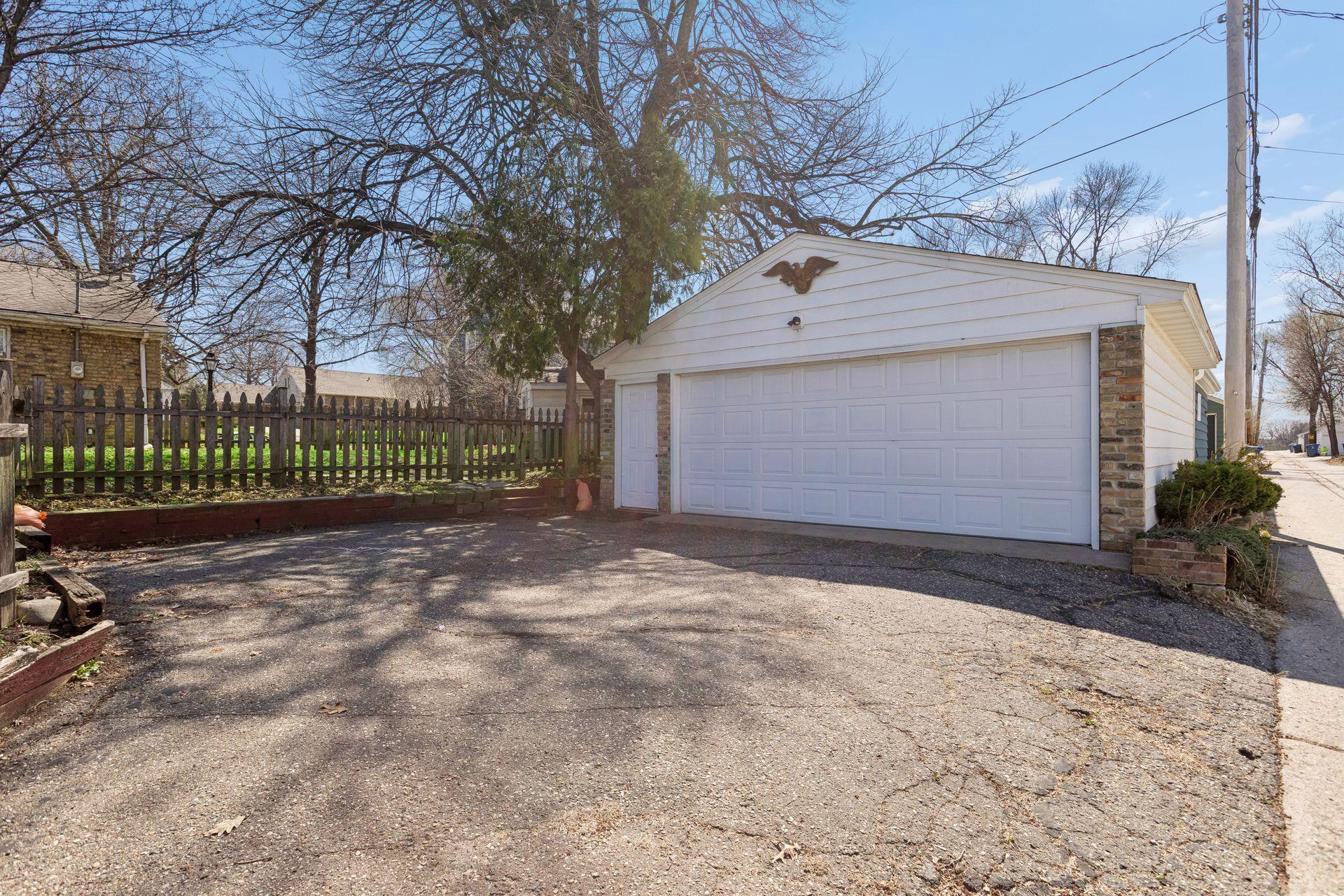 5900 Colfax Avenue S