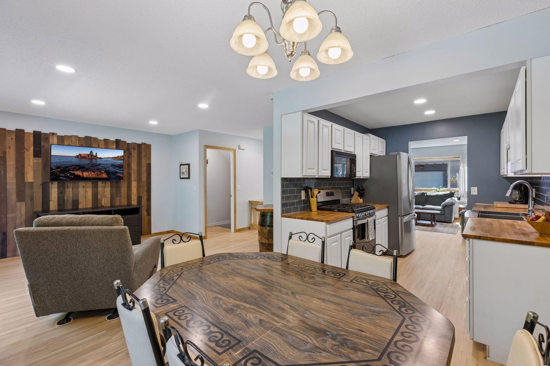 438 Pondridge Circle