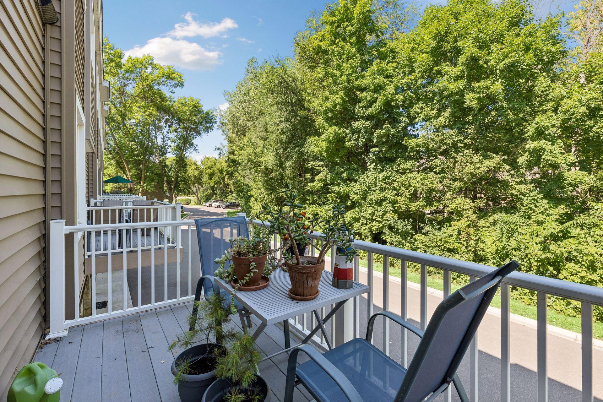 438 Pondridge Circle