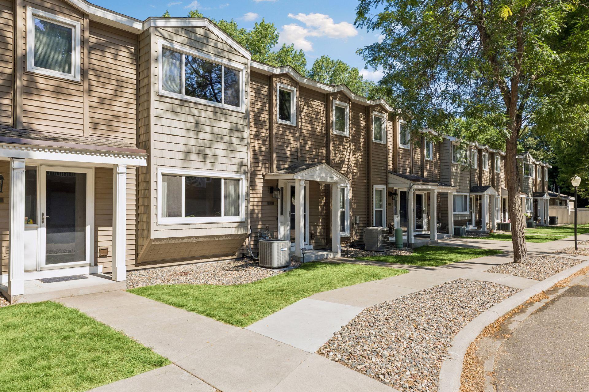 438 Pondridge Circle