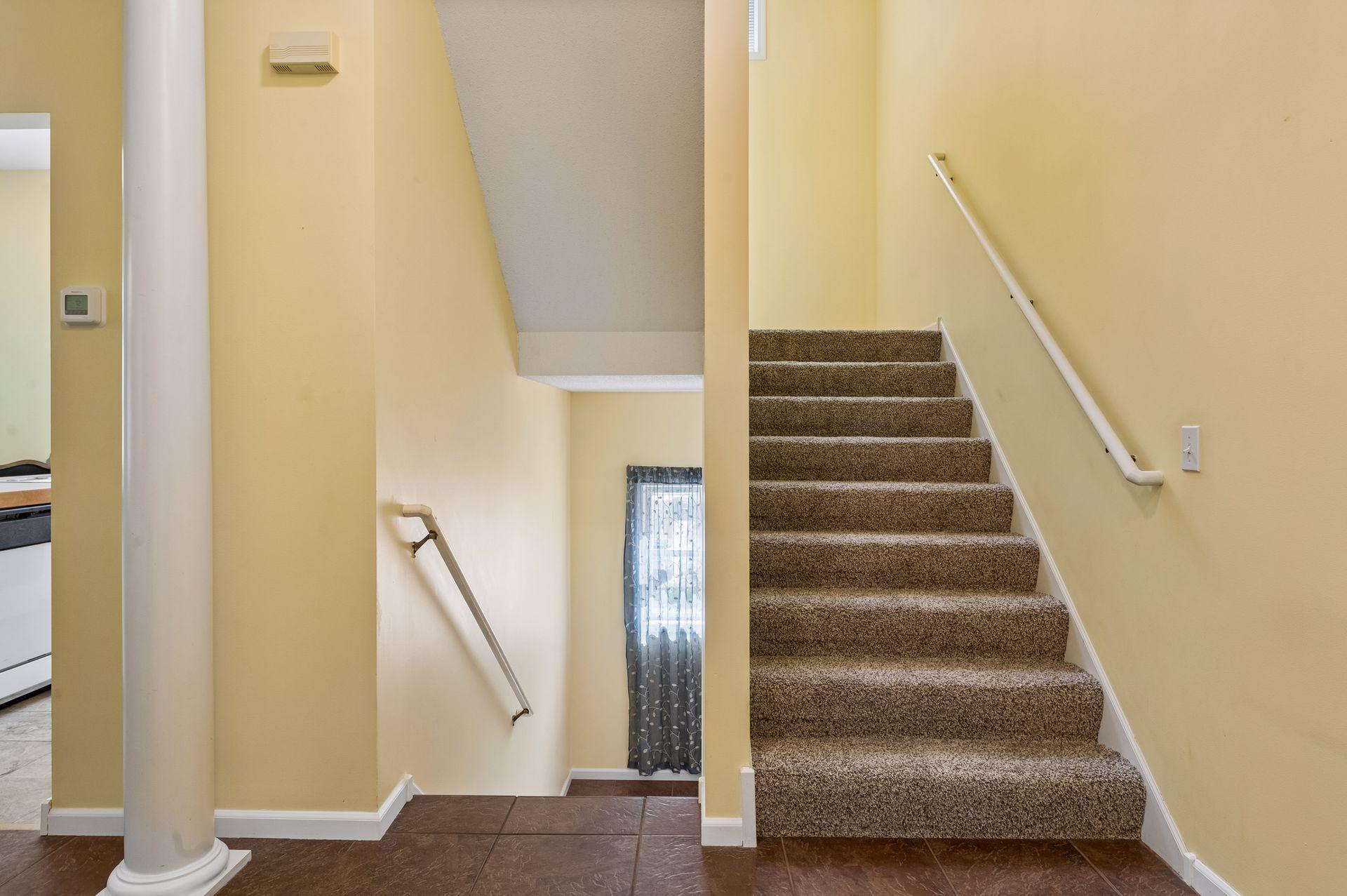 2433 Columbus Court