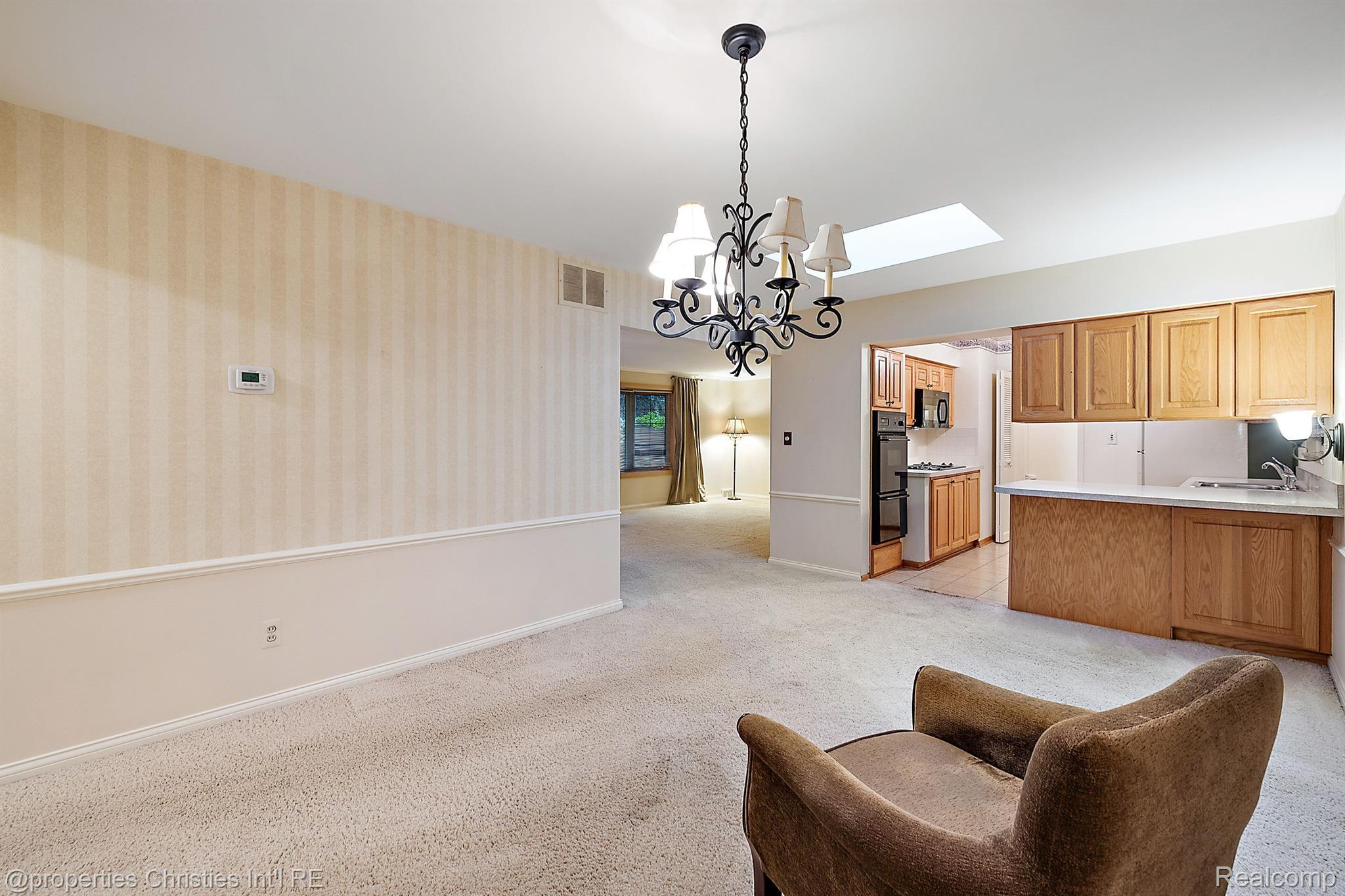 3627 MIDDLEBURY Lane