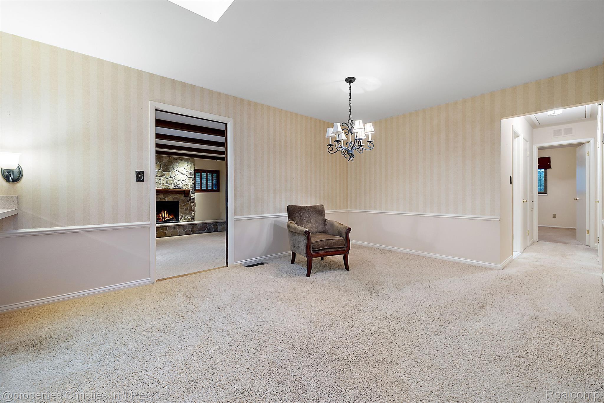 3627 MIDDLEBURY Lane