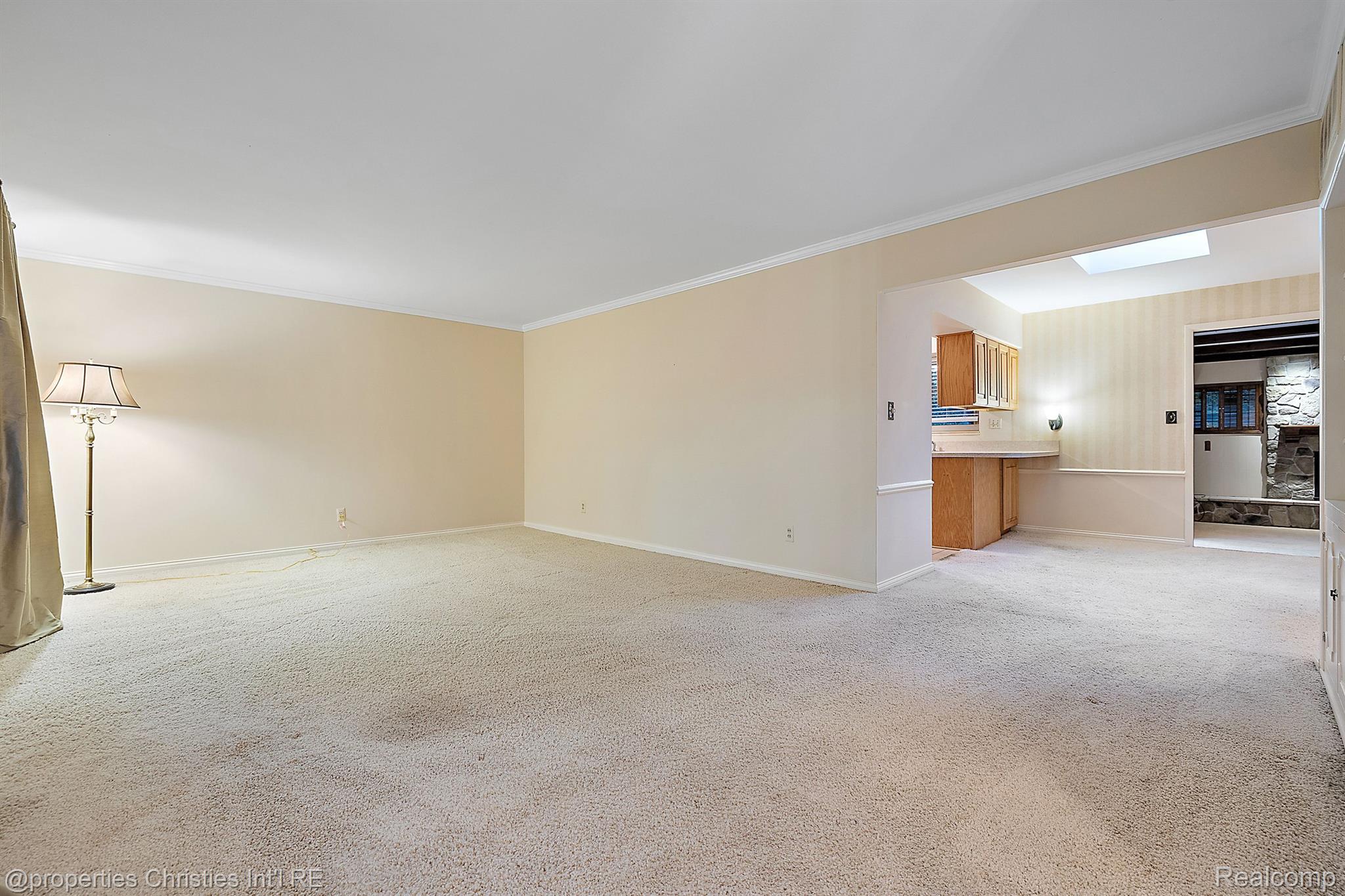 3627 MIDDLEBURY Lane