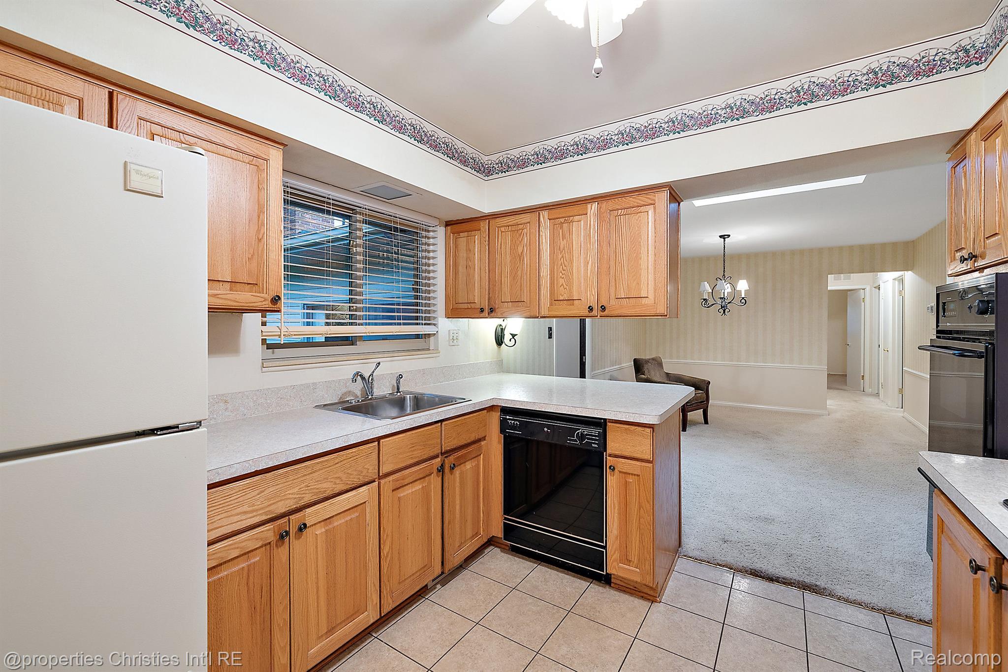 3627 MIDDLEBURY Lane