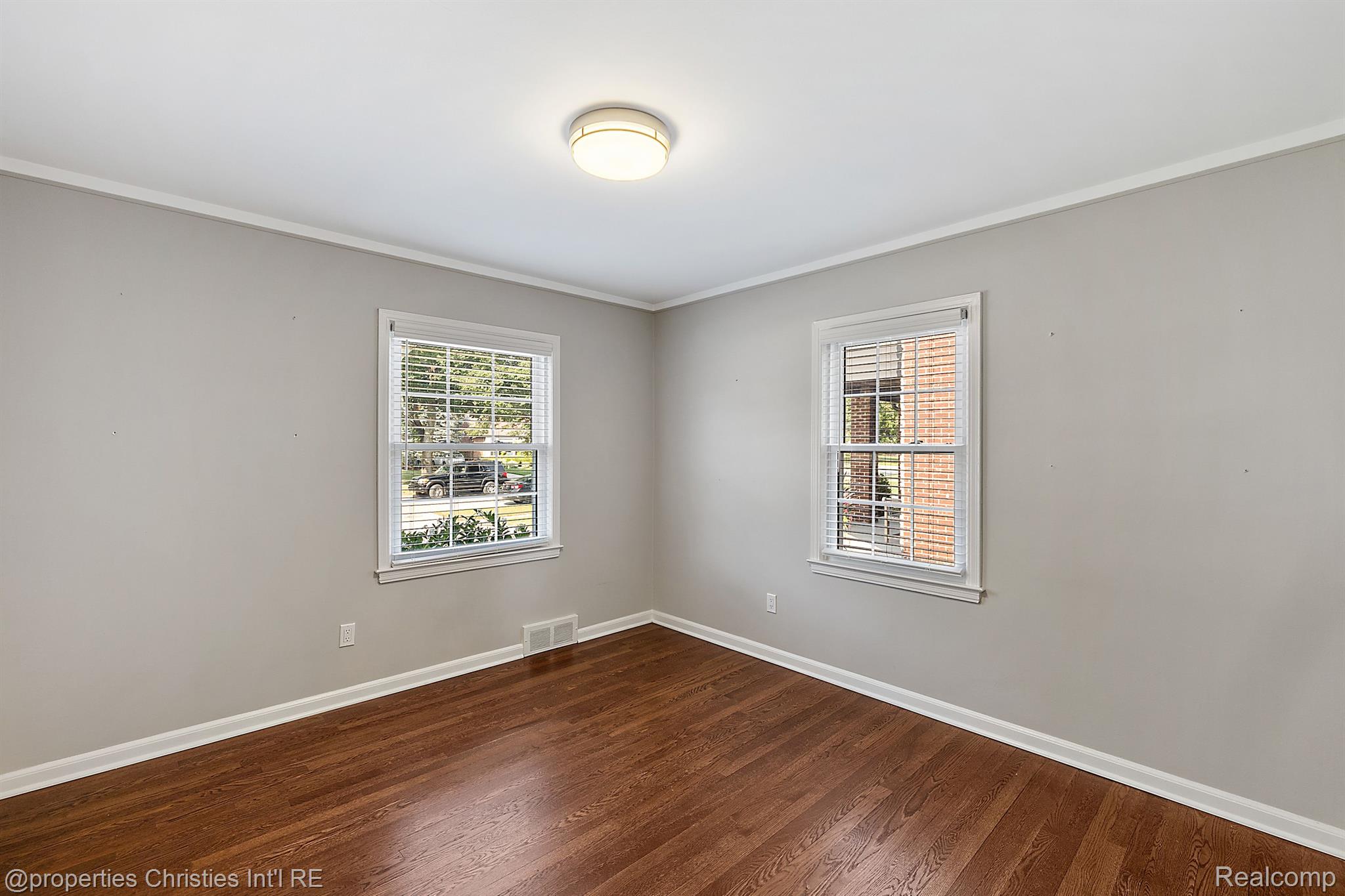 1973 MARYLAND Boulevard