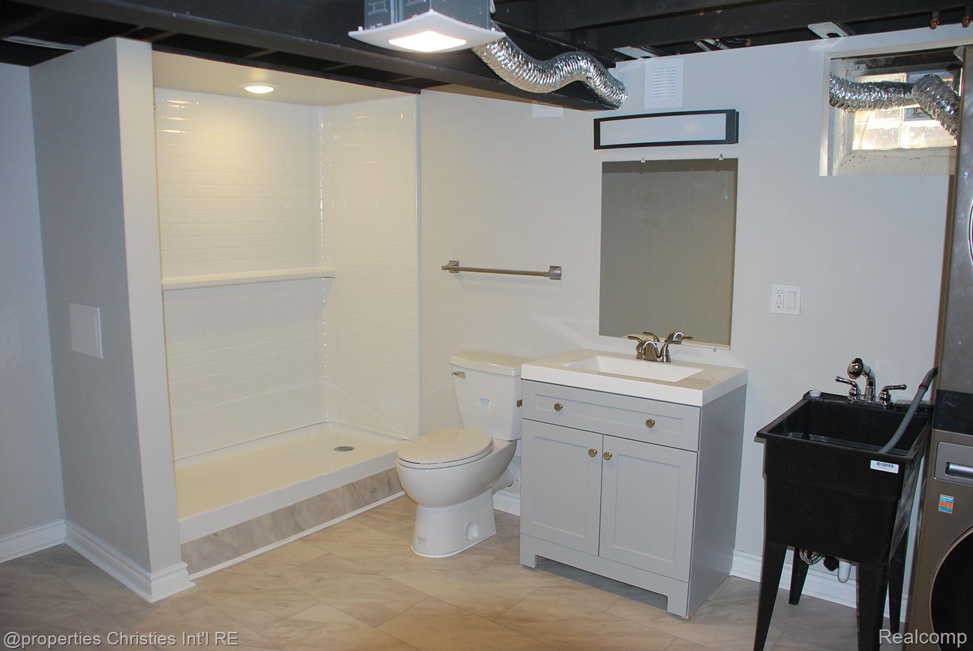 1973 MARYLAND Boulevard