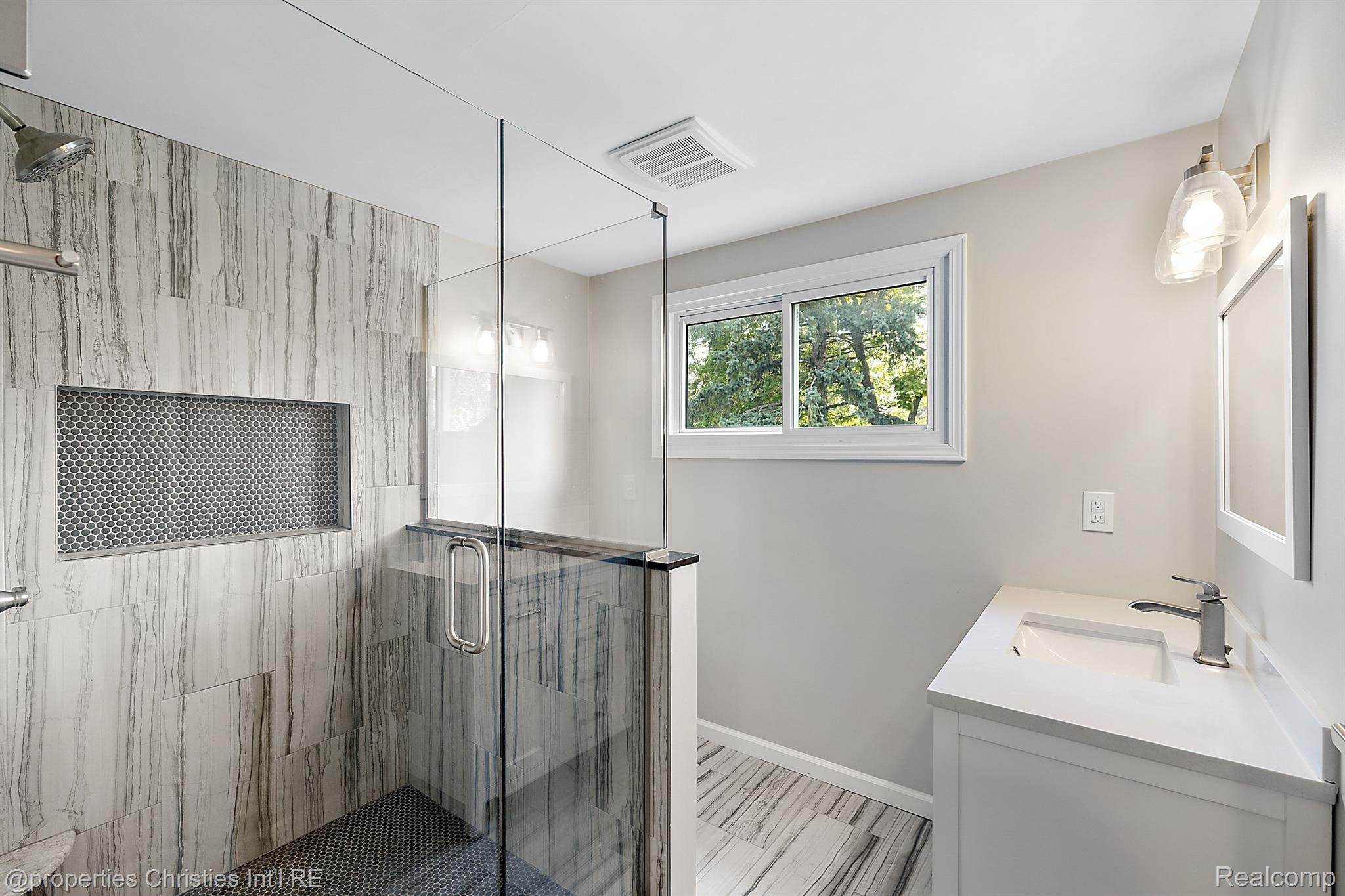 1973 MARYLAND Boulevard