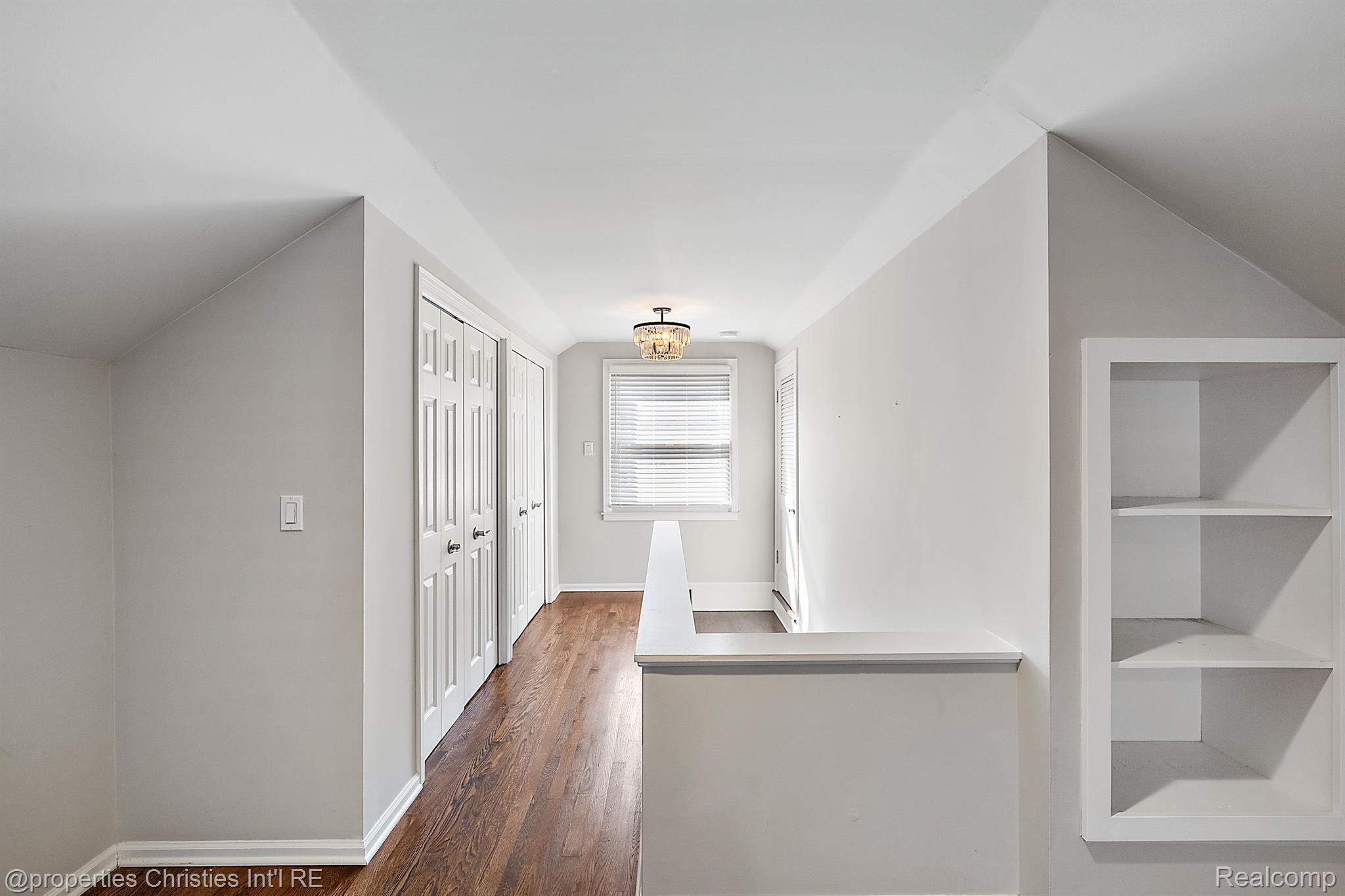 1973 MARYLAND Boulevard