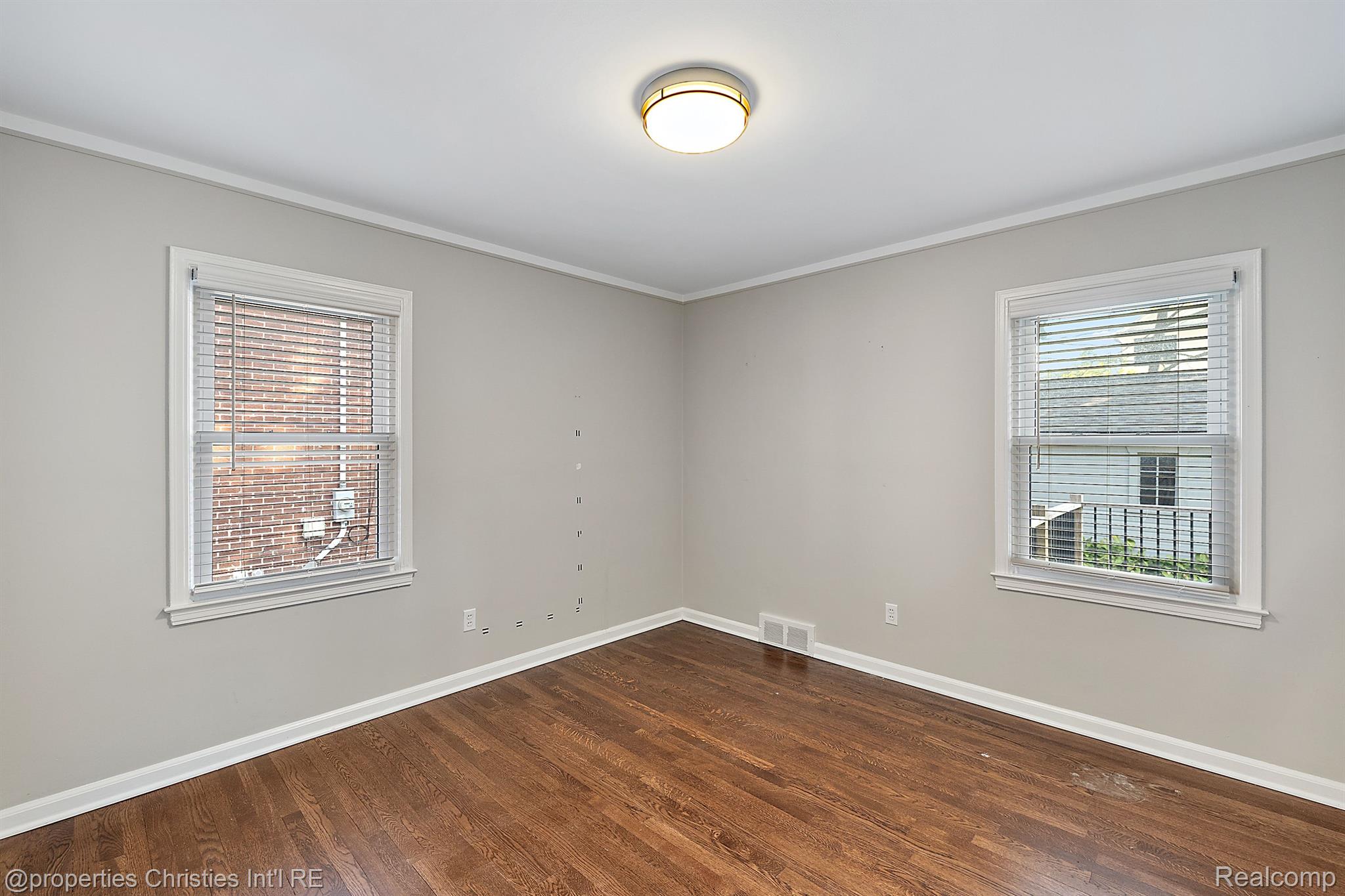 1973 MARYLAND Boulevard