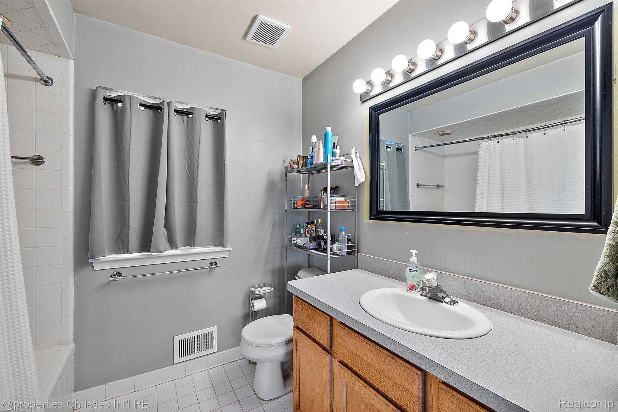 4122 KRISTINE Court