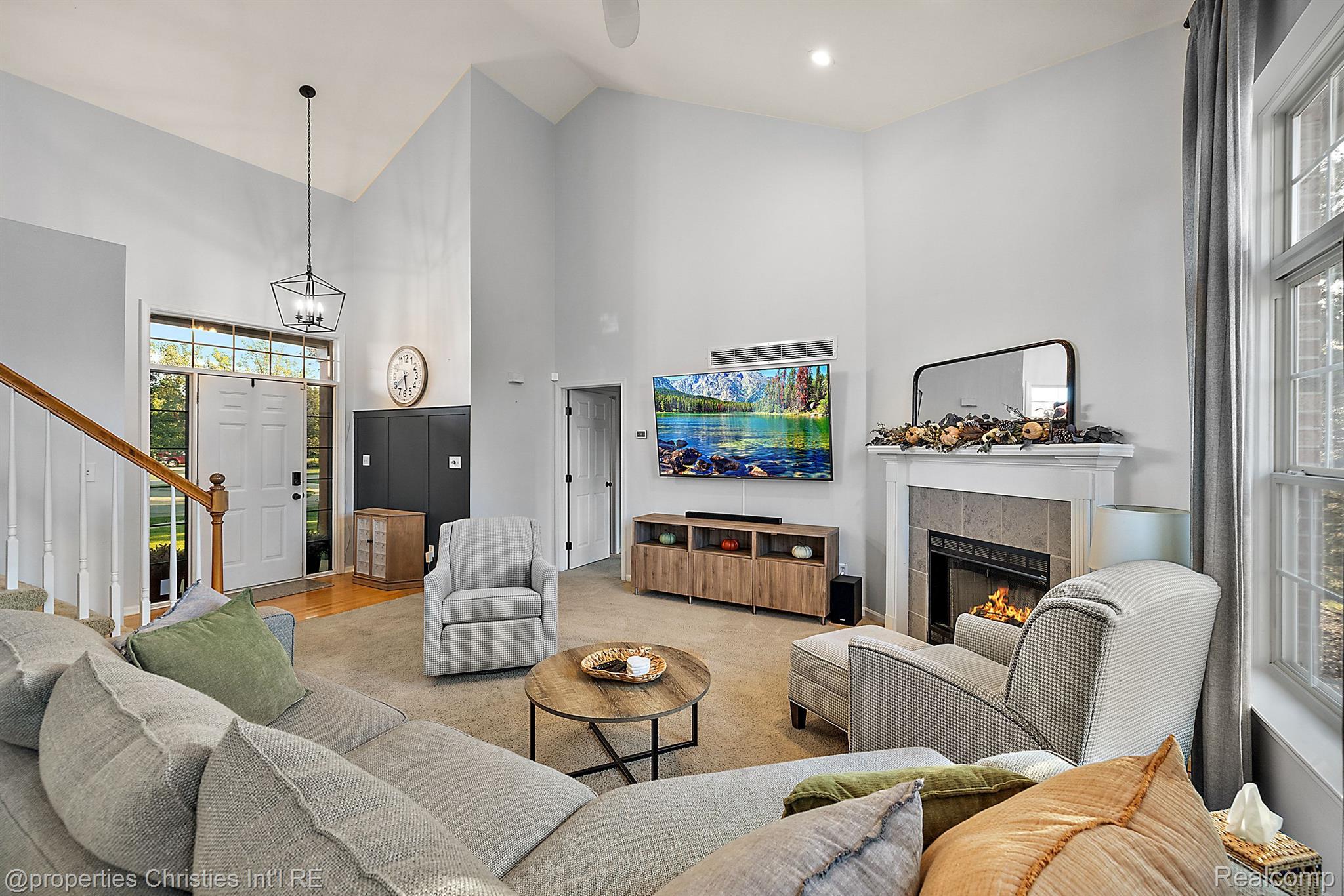 4122 KRISTINE Court