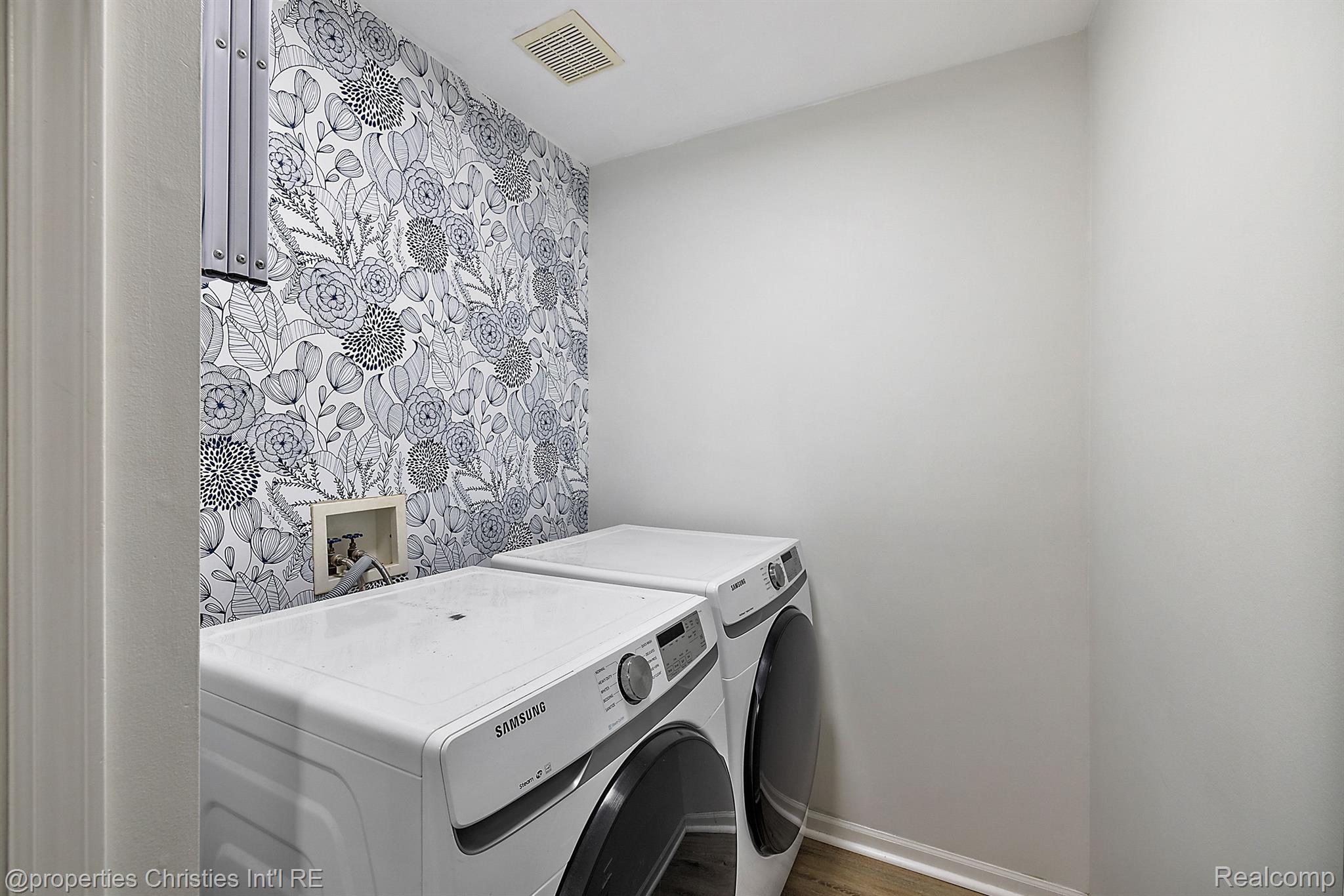 4122 KRISTINE Court