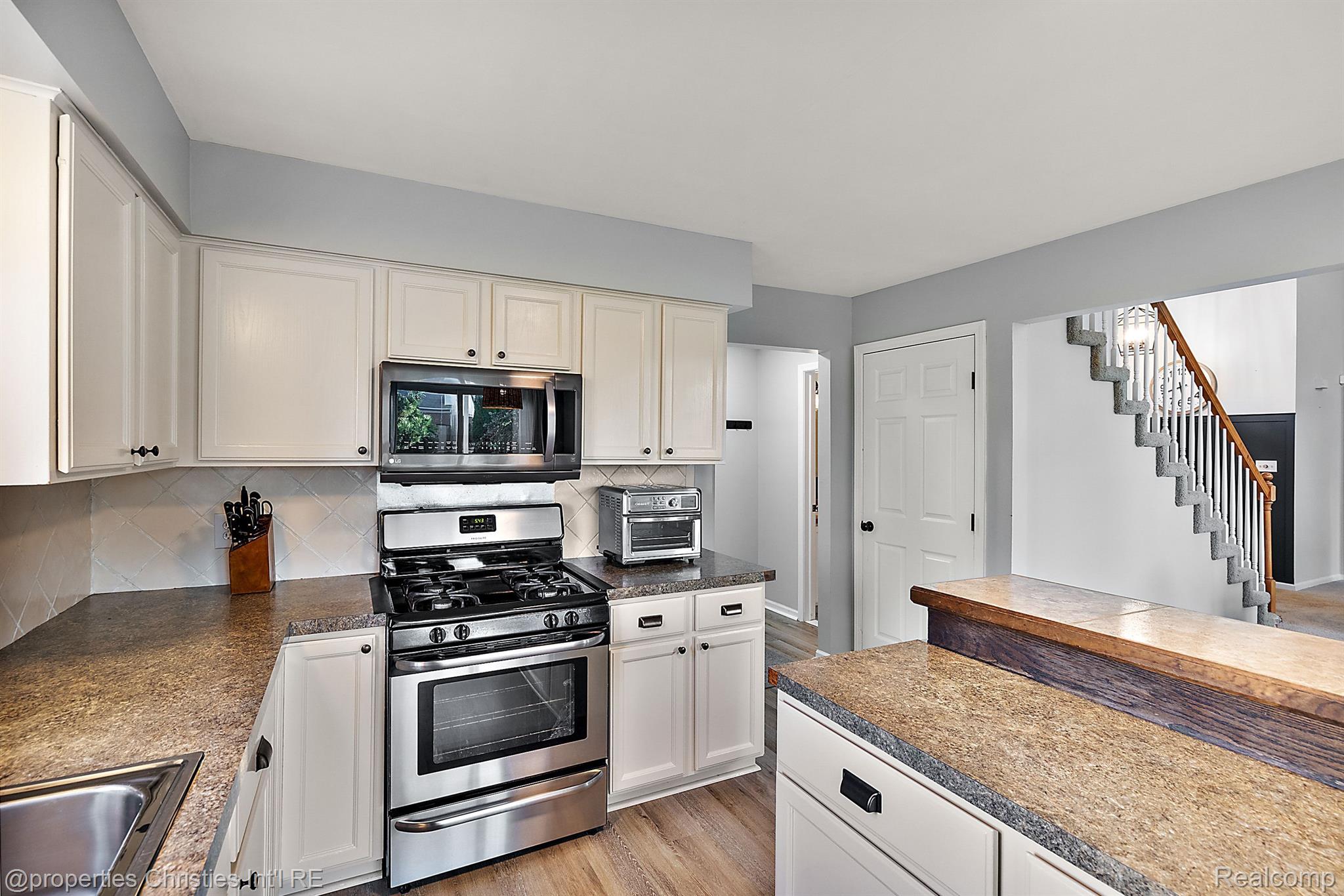 4122 KRISTINE Court