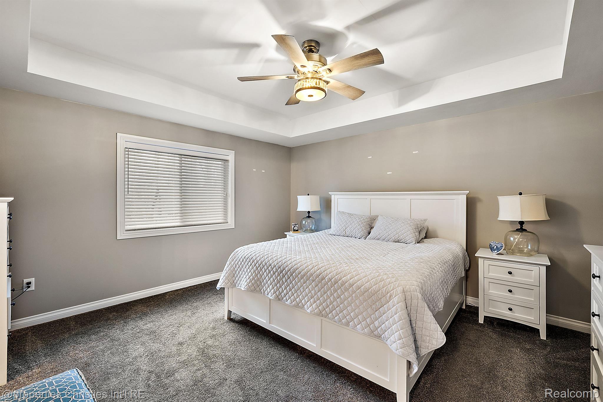 68347 OAK RIDGE Circle