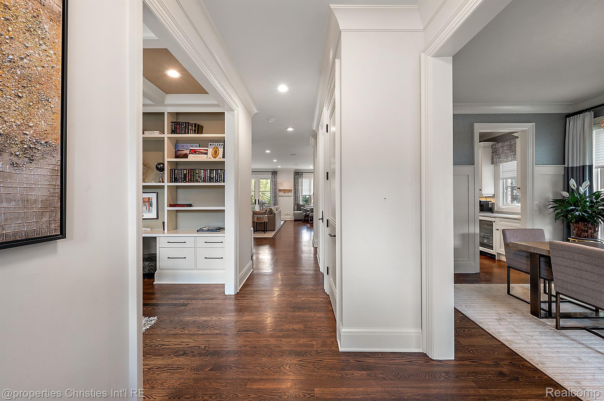 1011 PIERCE Street