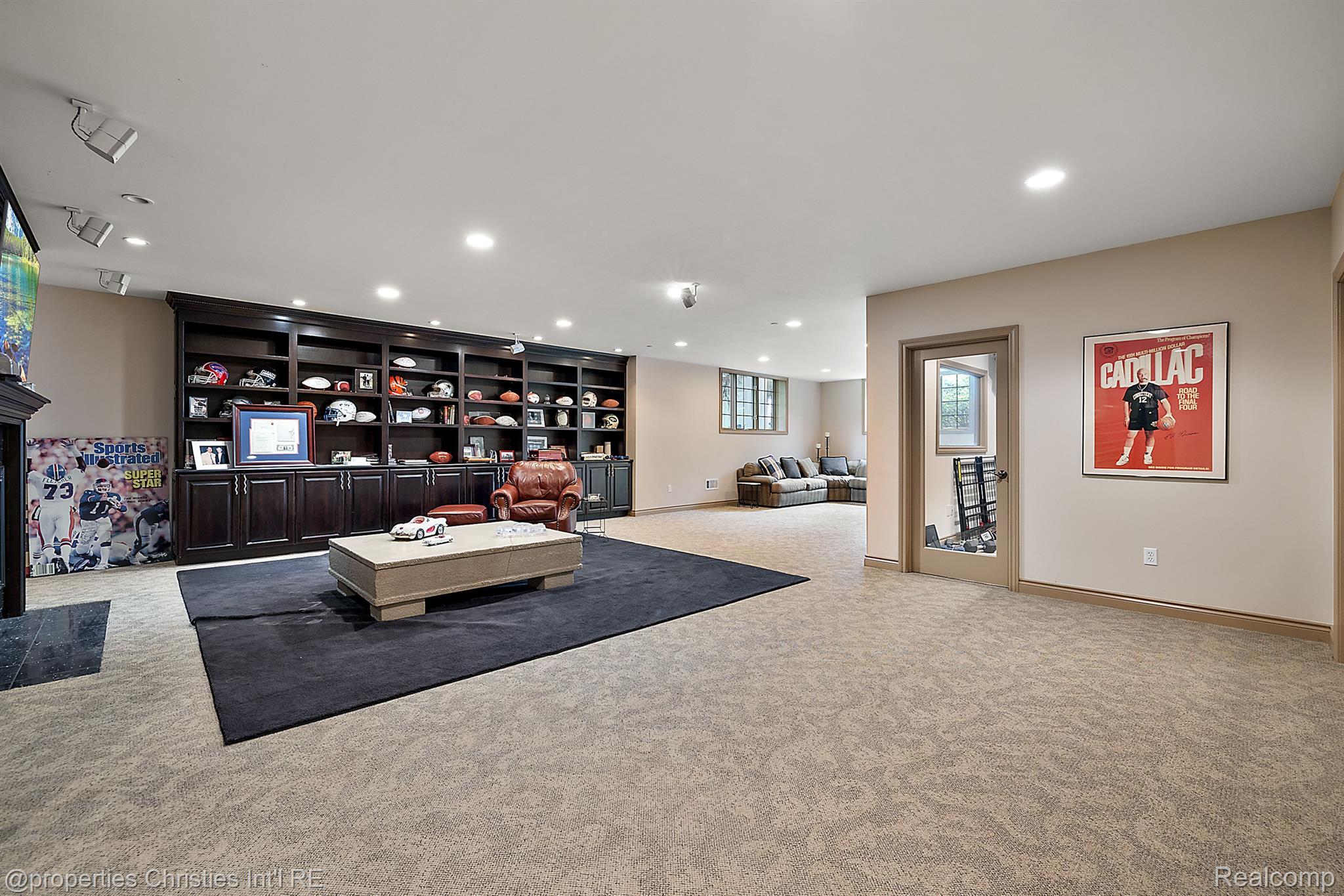 47690 FLORENCE Drive