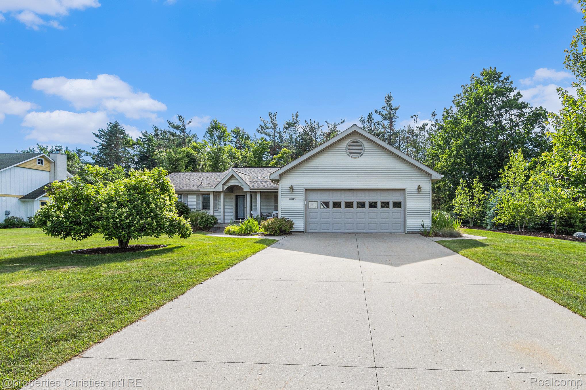 7524 Evergreen Ridge Drive