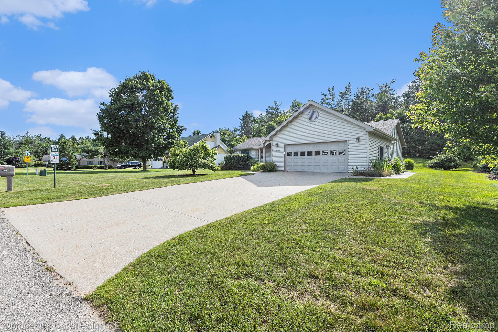 7524 Evergreen Ridge Drive