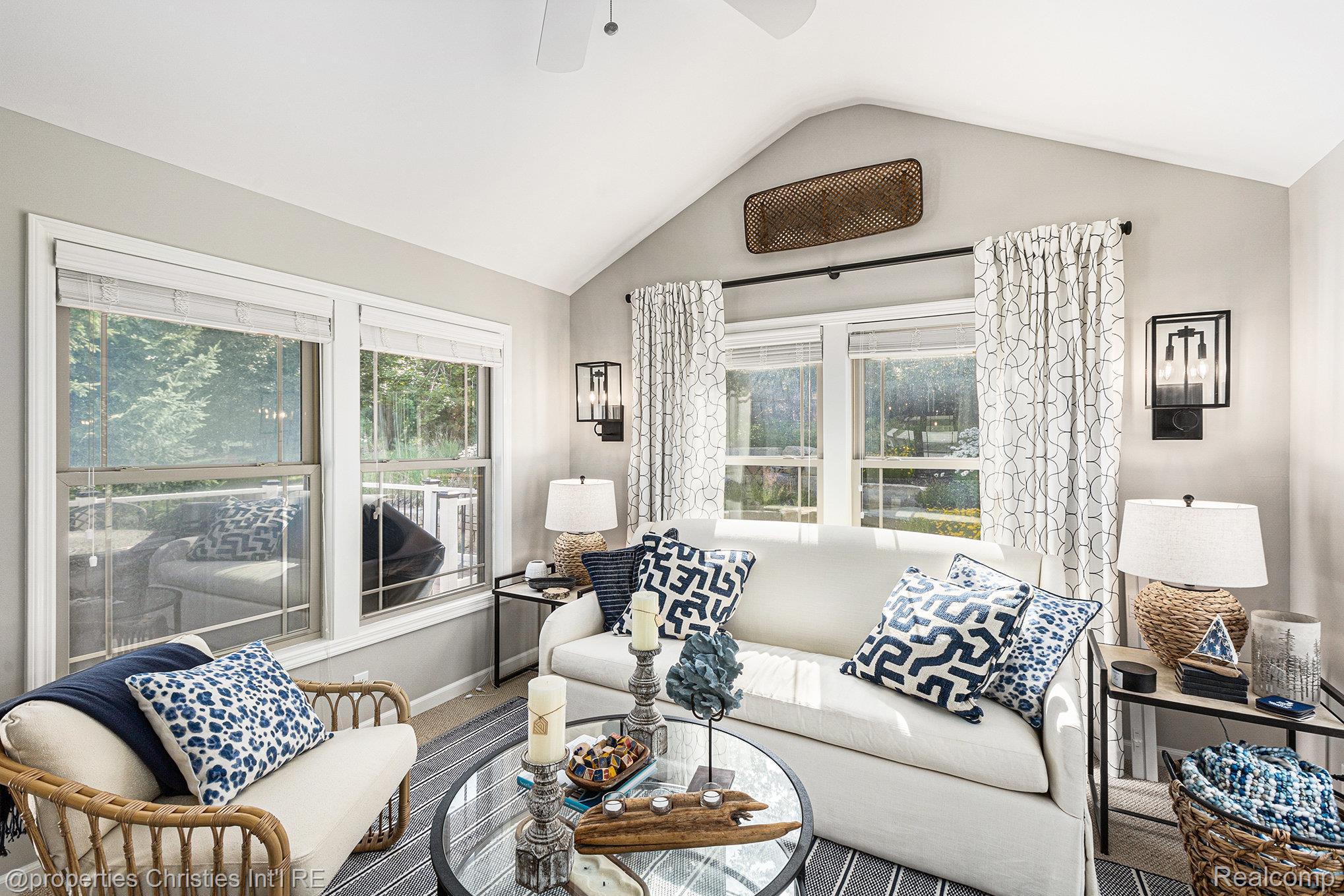 7524 Evergreen Ridge Drive