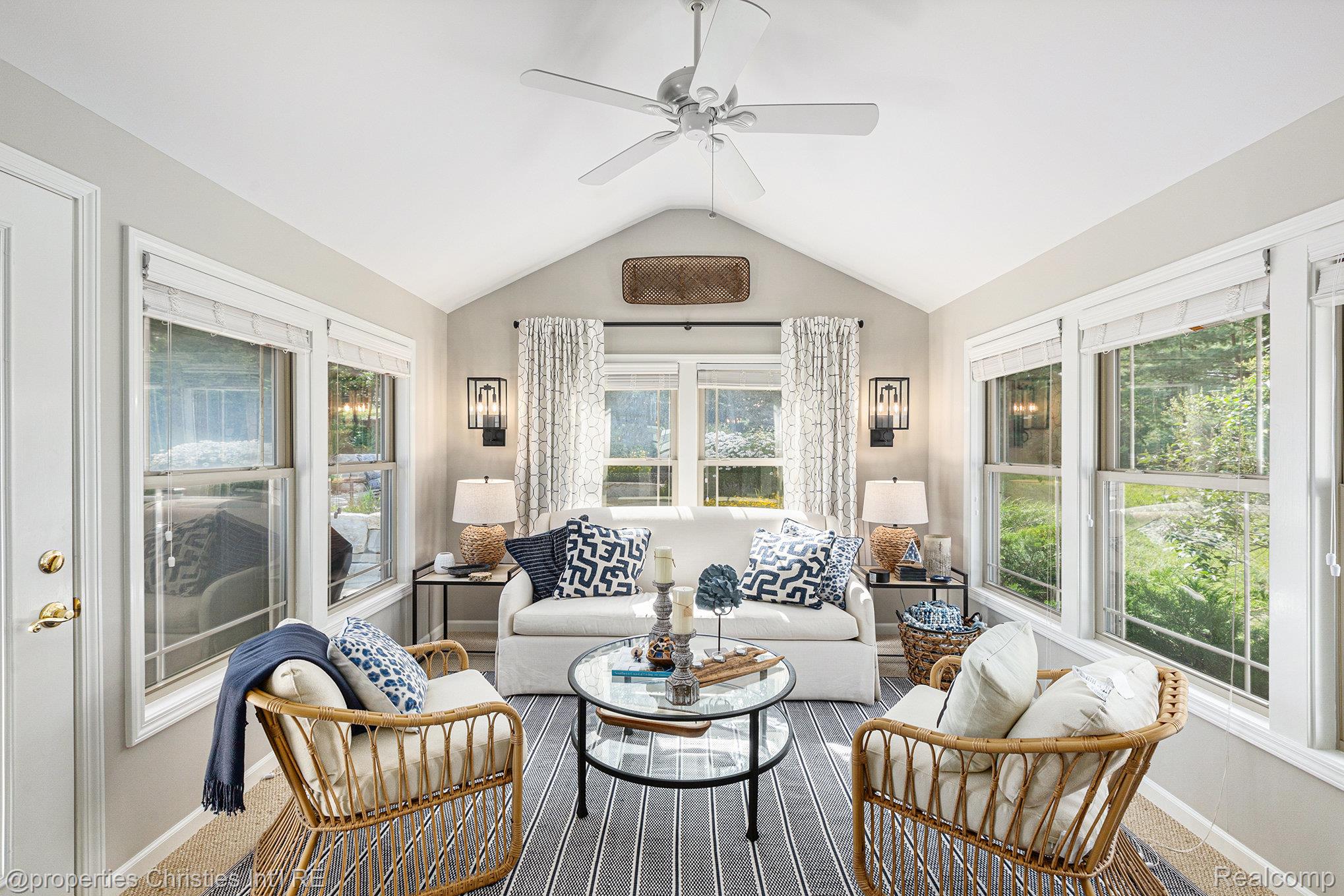 7524 Evergreen Ridge Drive