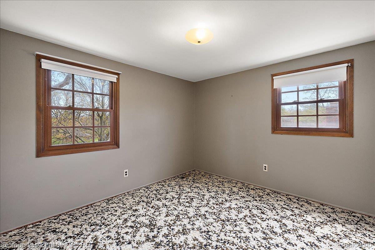41501 Ladywood Court