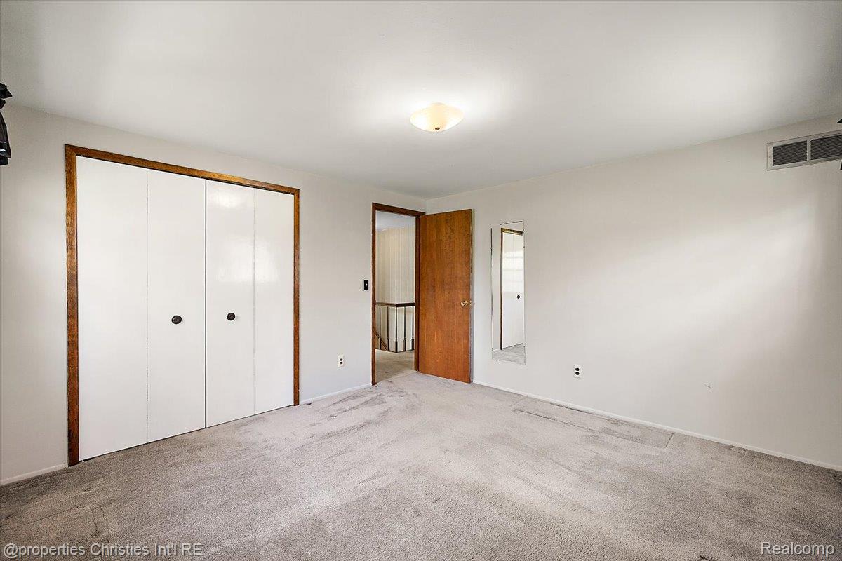 41501 Ladywood Court