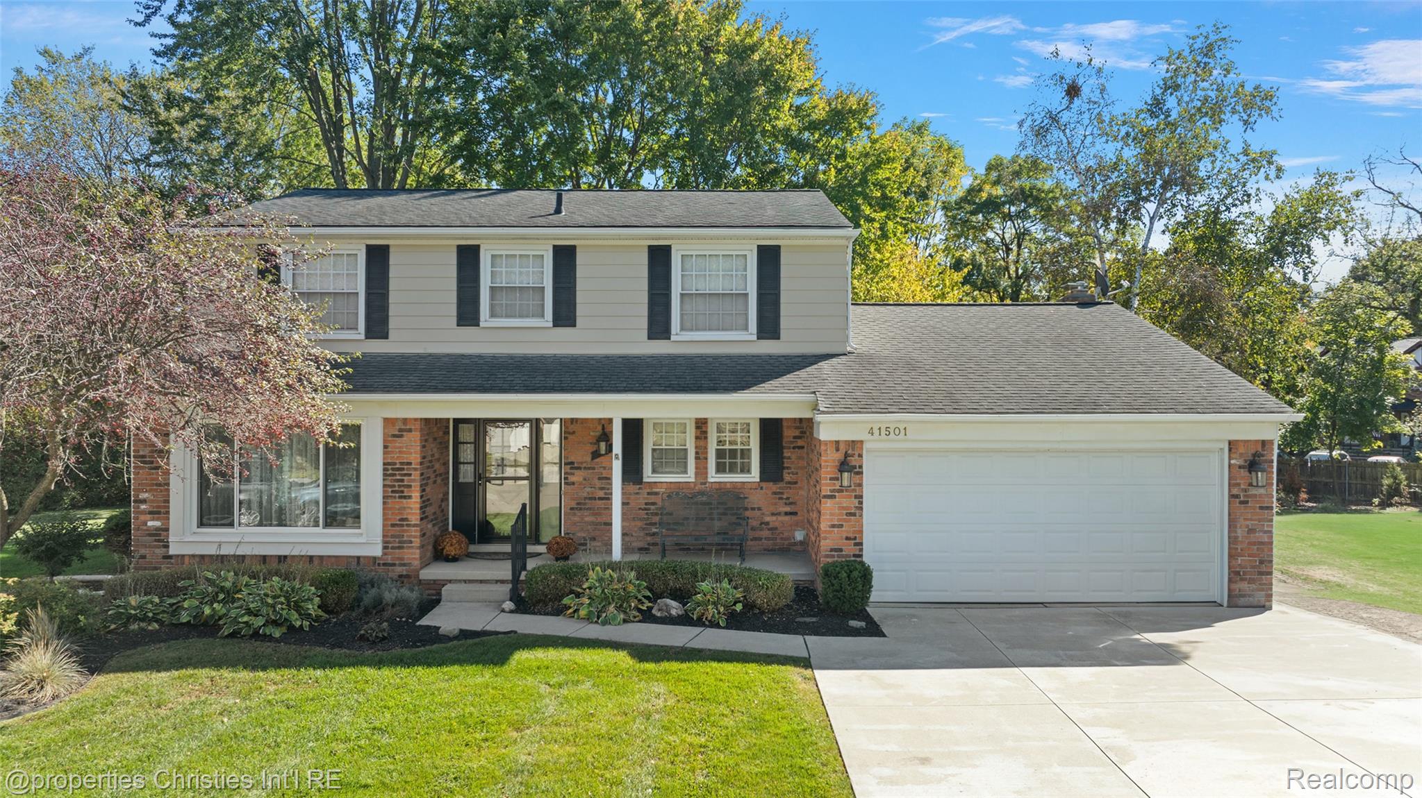 41501 Ladywood Court