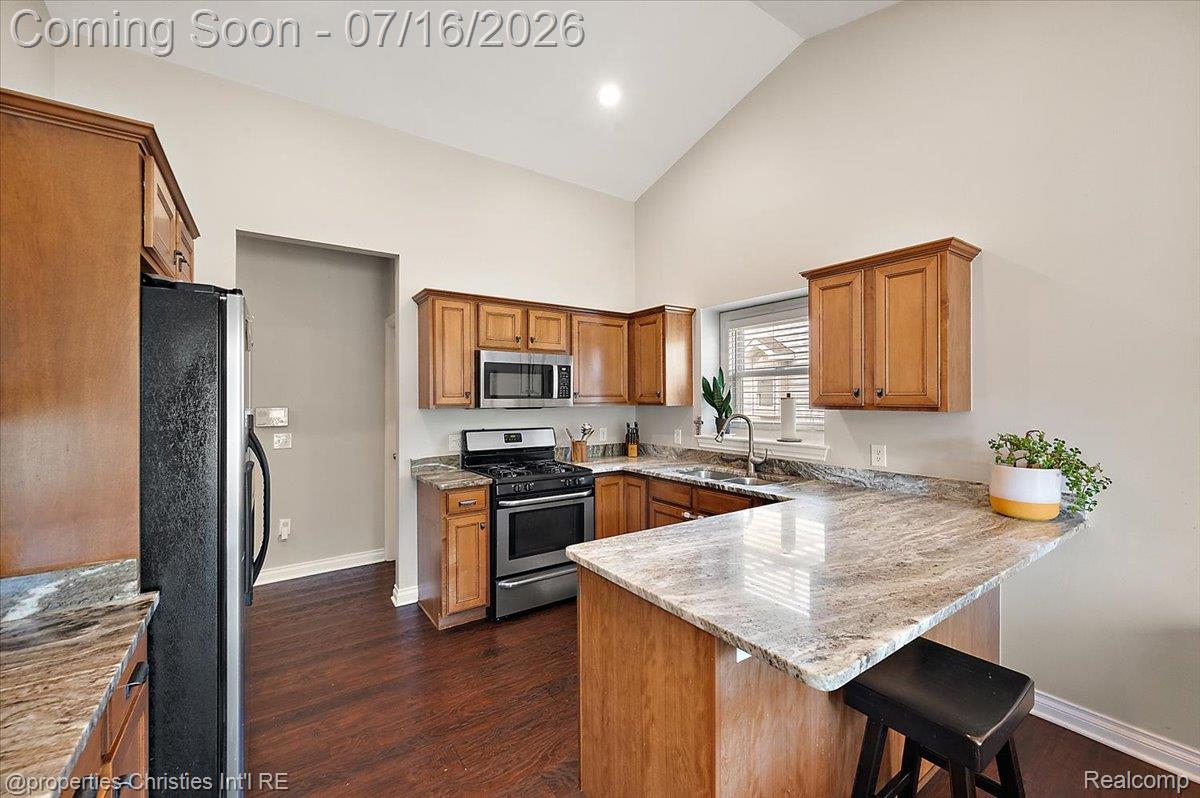 3181 Ivy Lane