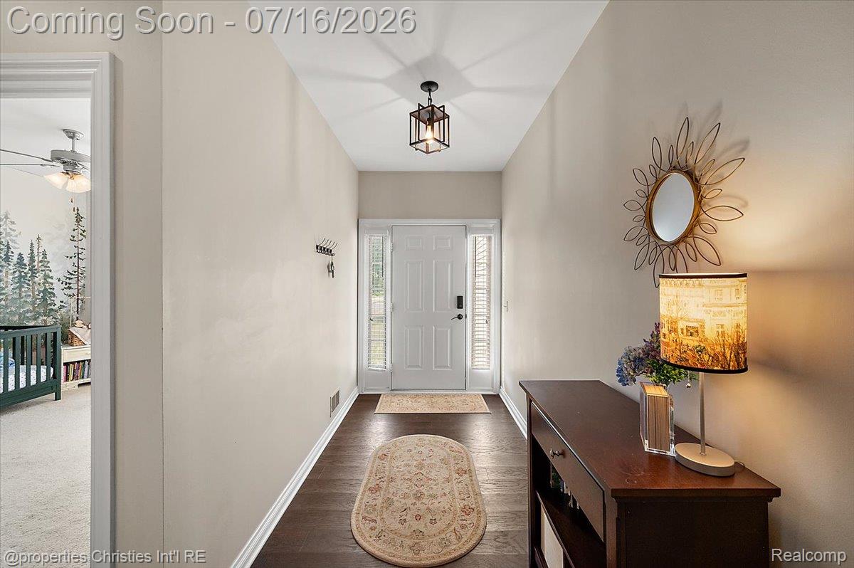 3181 Ivy Lane