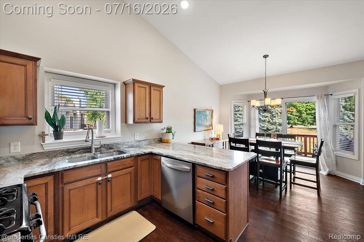 3181 Ivy Lane
