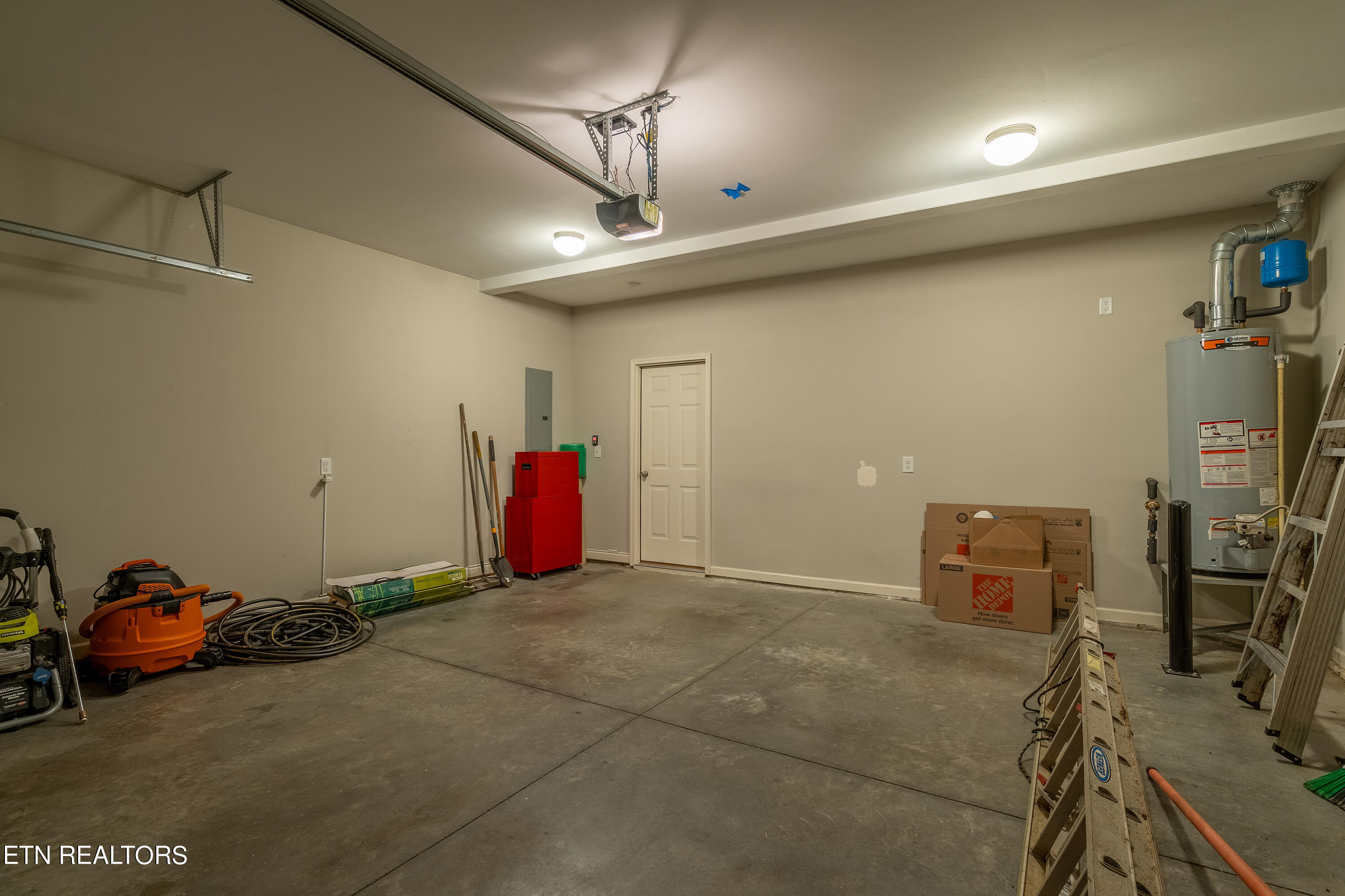 1177 Hamilton Farm Lane