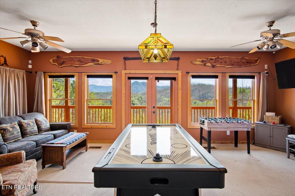 2732 Heather Ln Way