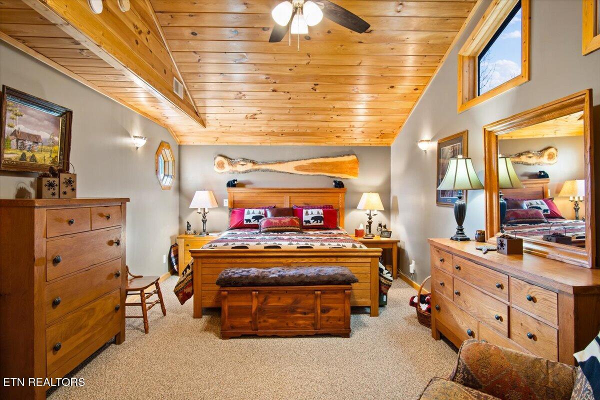 2732 Heather Ln Way